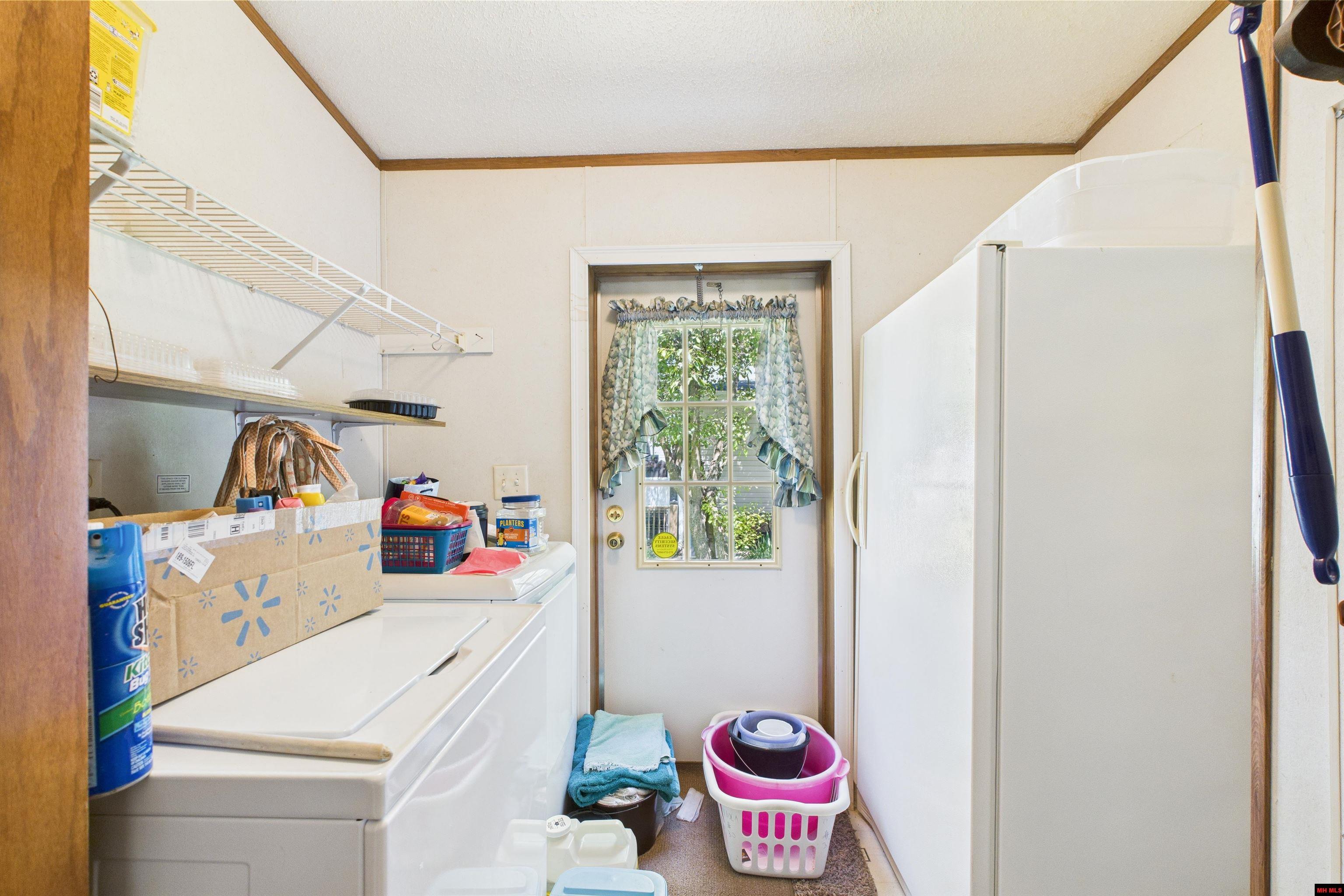 1236 GLENBRIAR COURT Mountain Home, AR