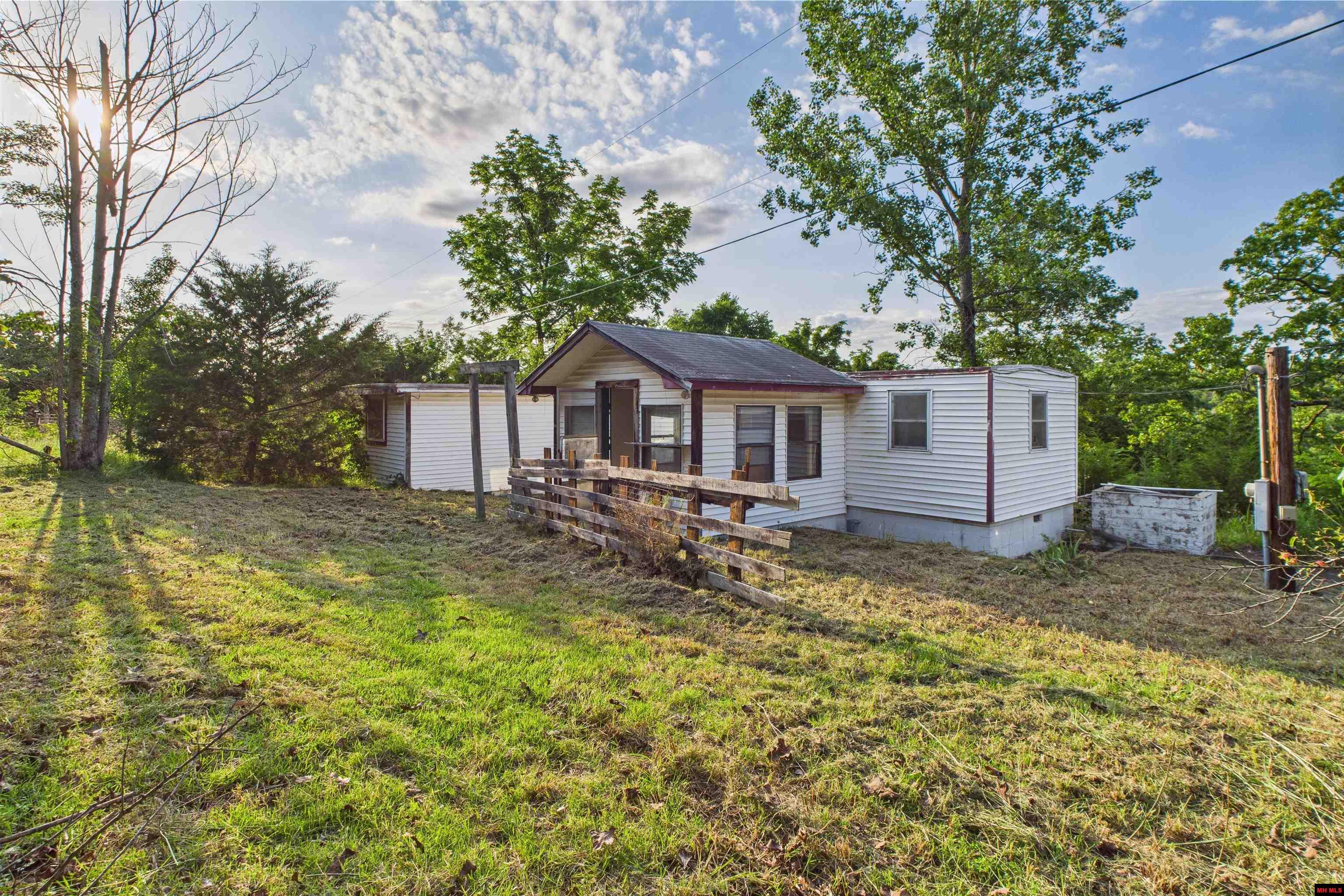 325 MC 8007 Yellville, AR