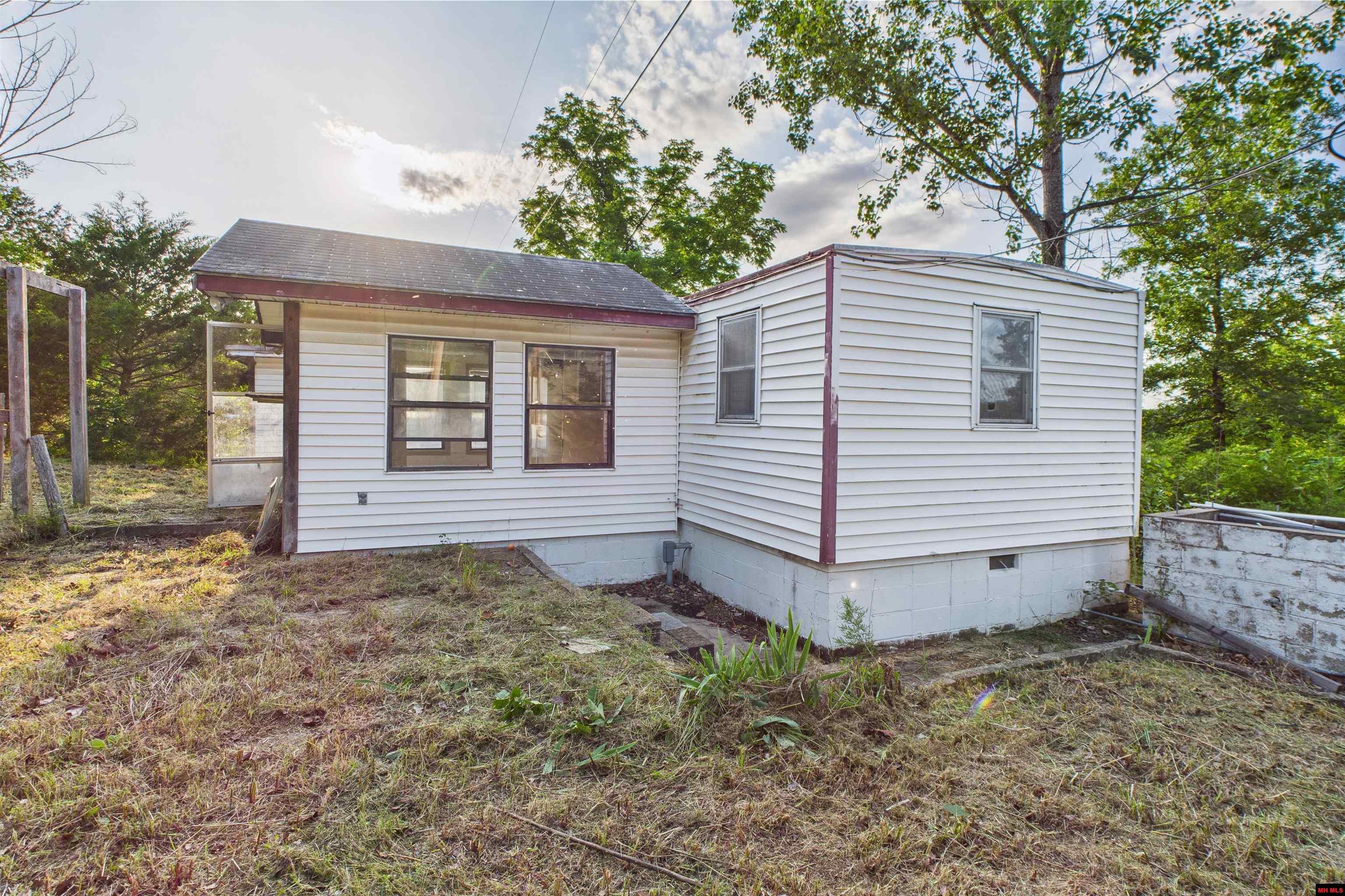 325 MC 8007 Yellville, AR