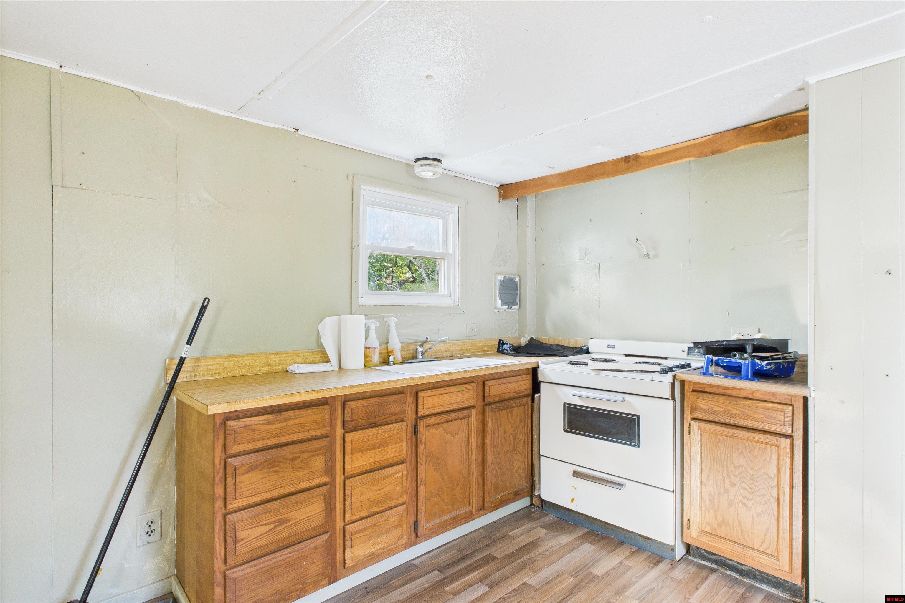 325 MC 8007 Yellville, AR