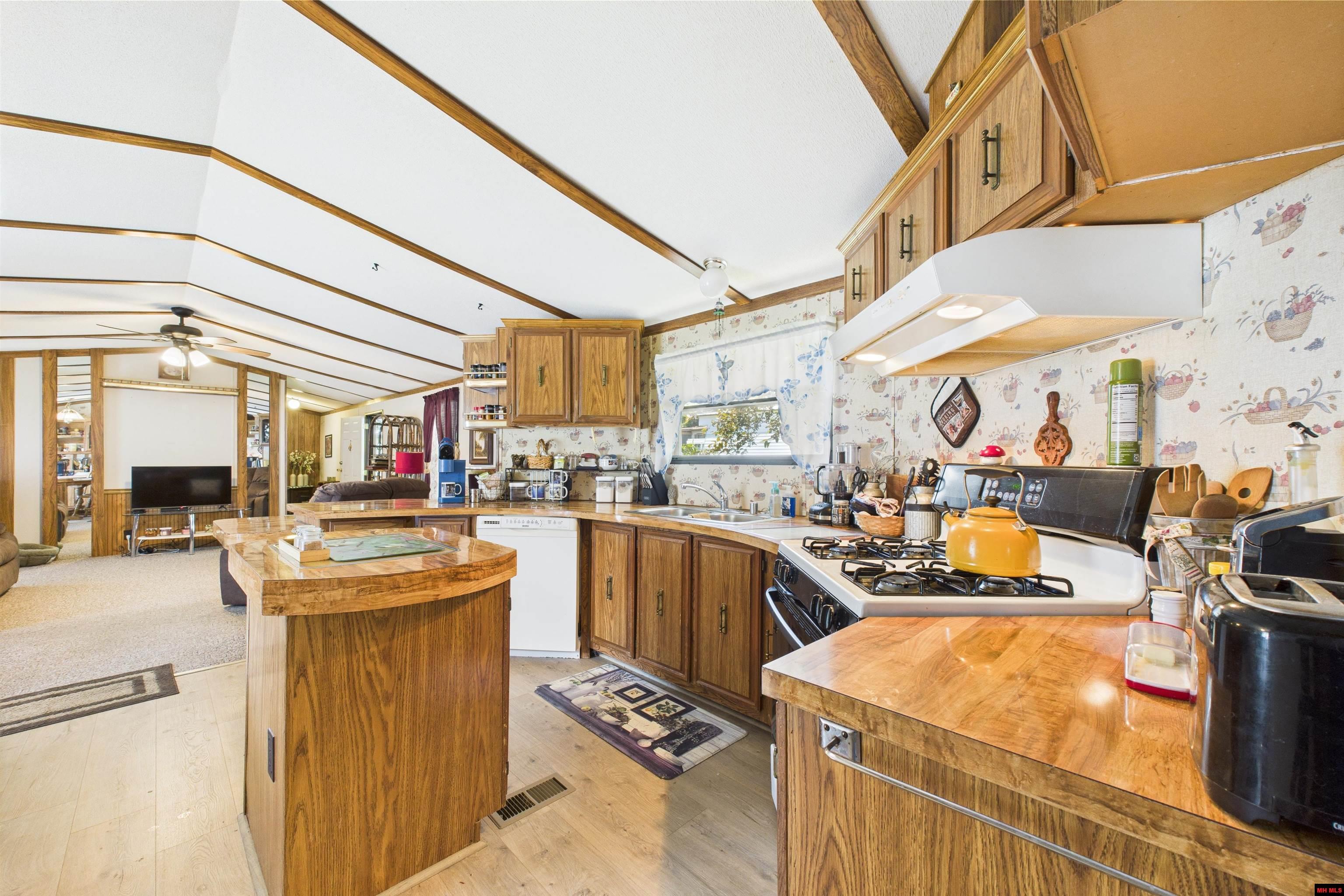43 NORA COURT Mountain Home, AR