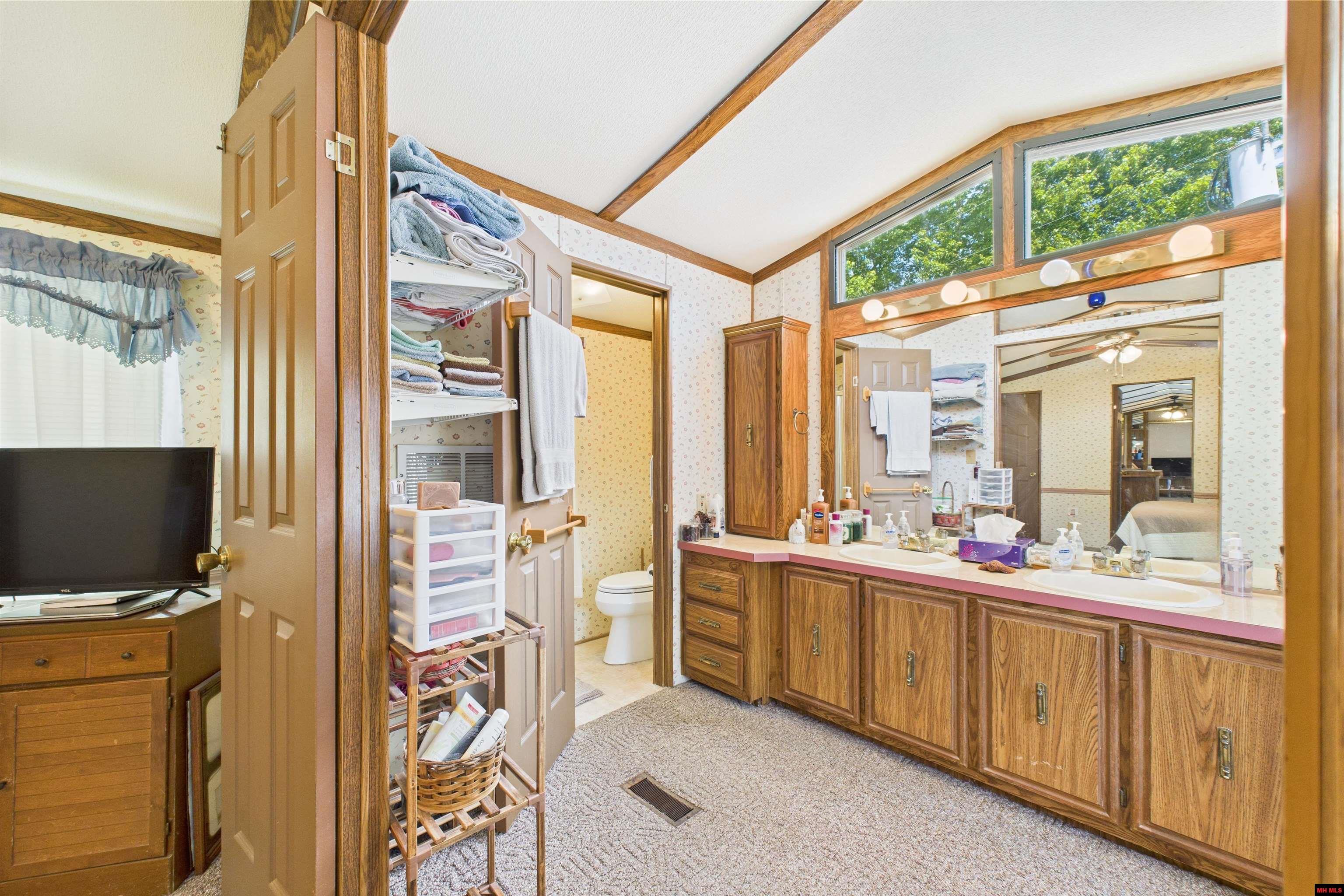 43 NORA COURT Mountain Home, AR