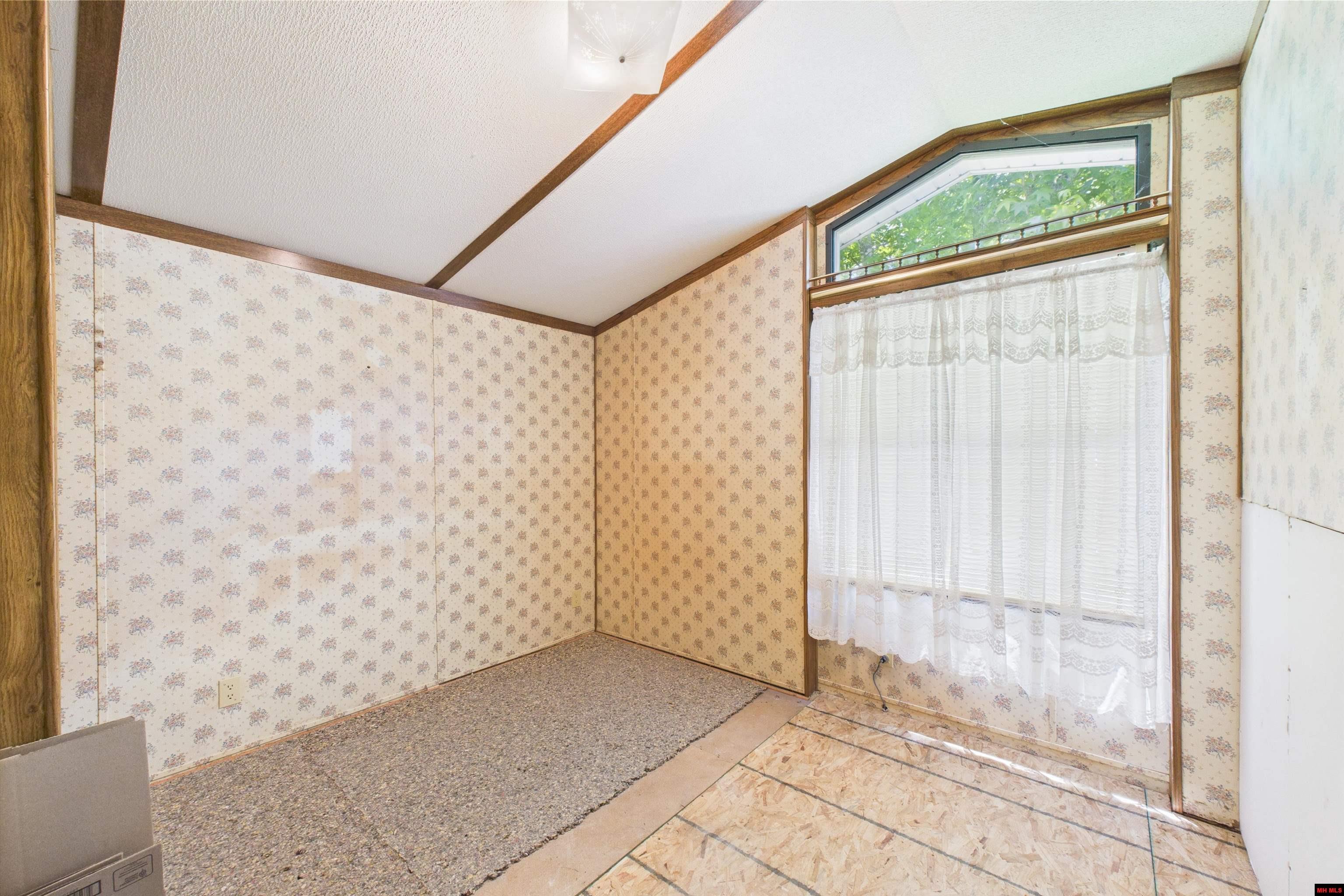 43 NORA COURT Mountain Home, AR