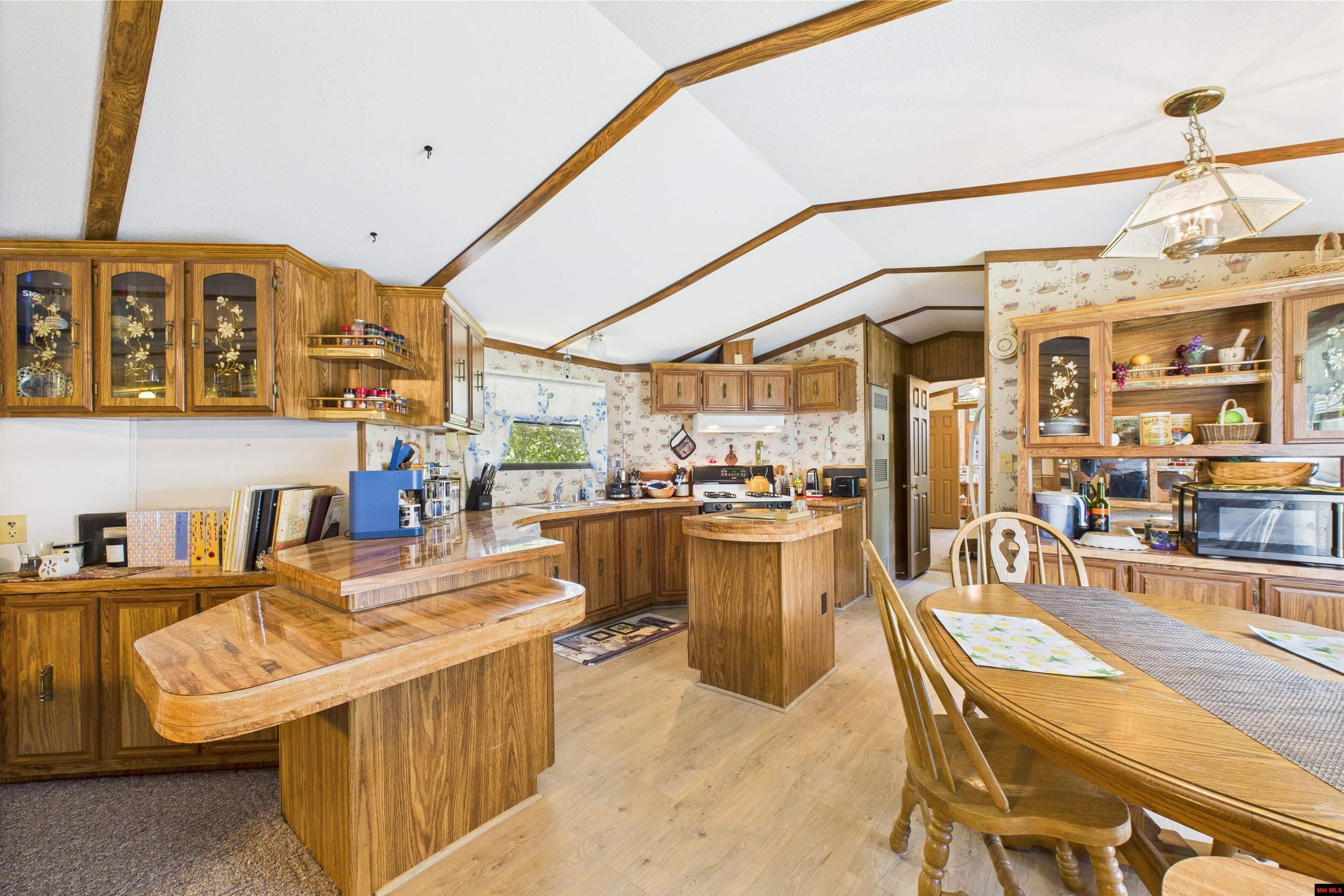43 NORA COURT Mountain Home, AR