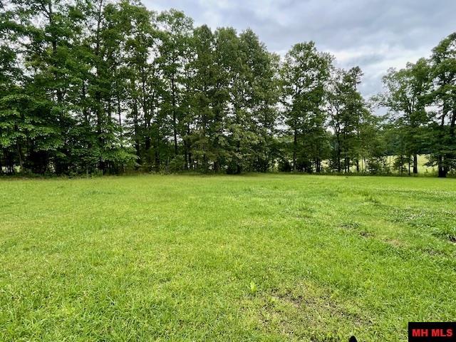 11387 HWY 14 Yellville, AR 72687