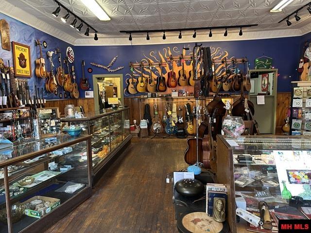340 HWY 62 EAST Yellville, AR