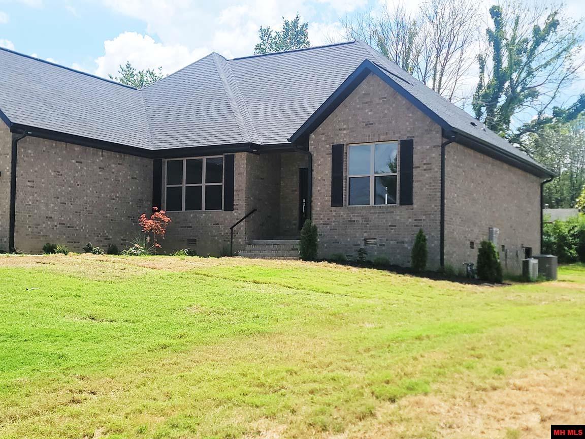 238 S SHEEKS DRIVE Mountain Home, AR