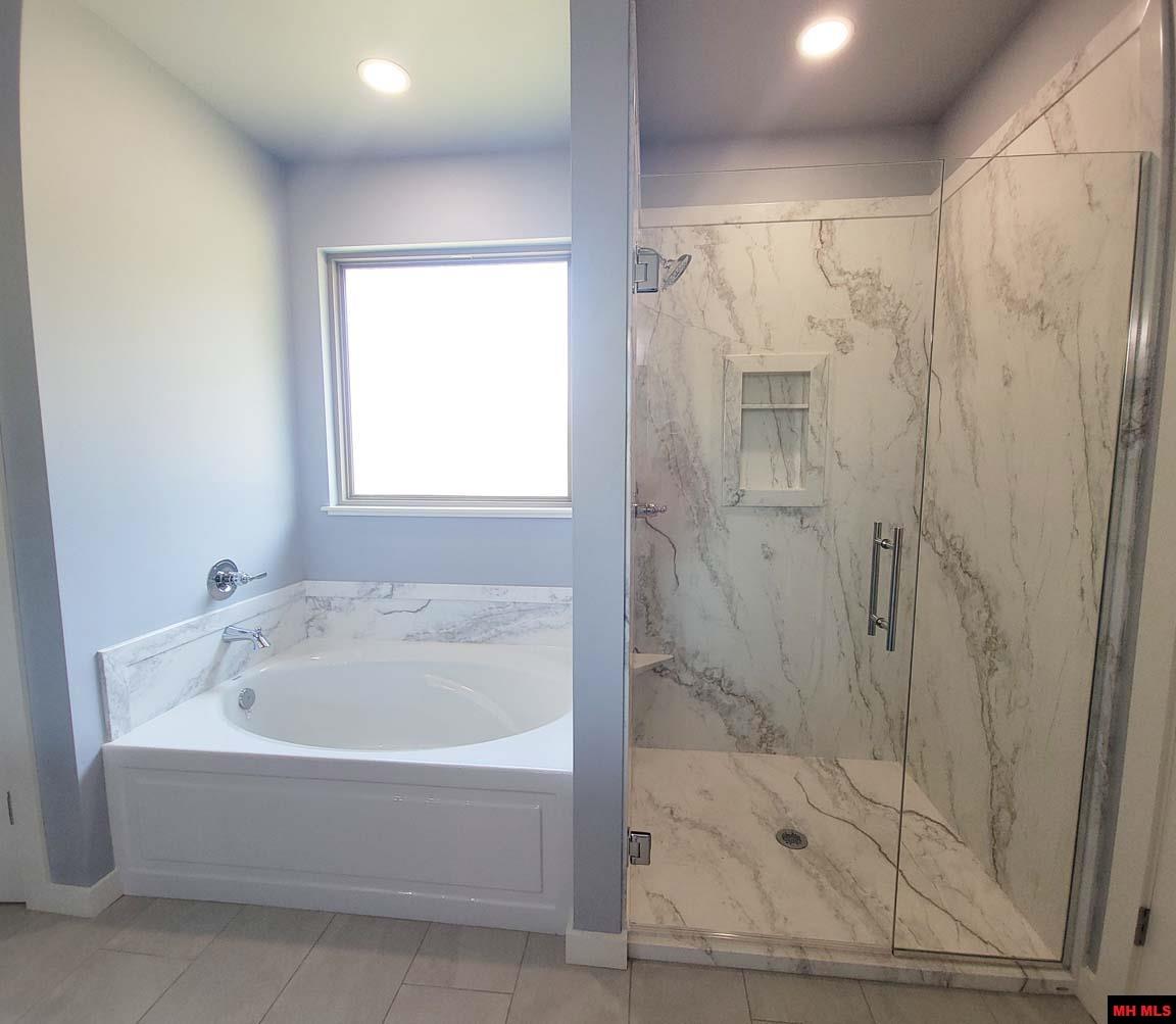 238 S SHEEKS DRIVE Mountain Home, AR