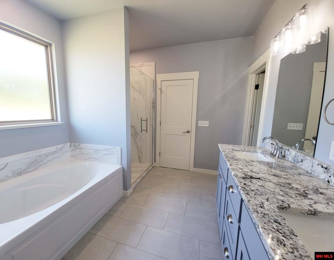 238 S SHEEKS DRIVE Mountain Home, AR