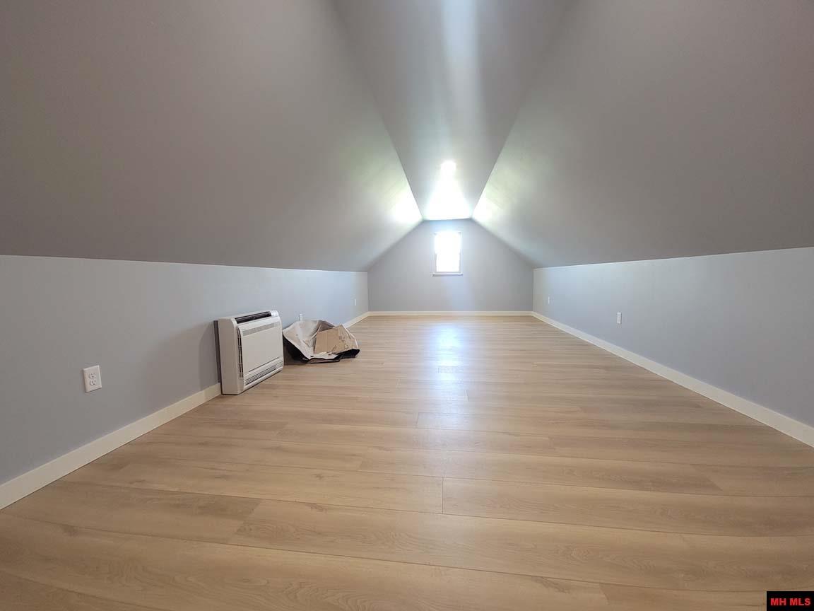 238 S SHEEKS DRIVE Mountain Home, AR