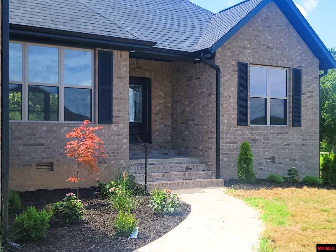 238 S SHEEKS DRIVE Mountain Home, AR