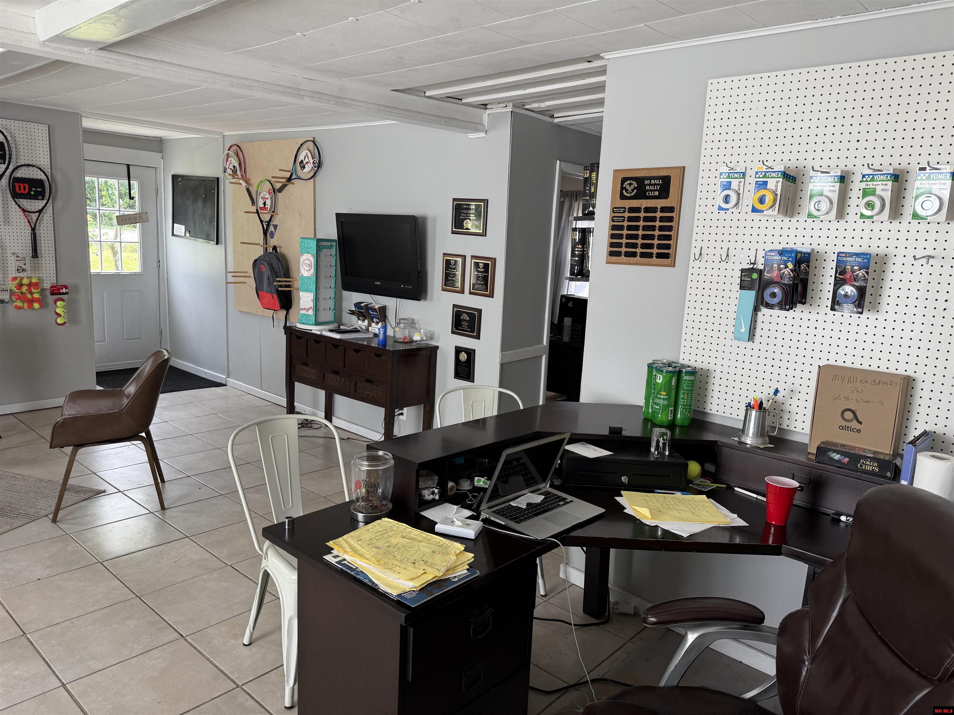 111 CR 27 Mountain Home, AR