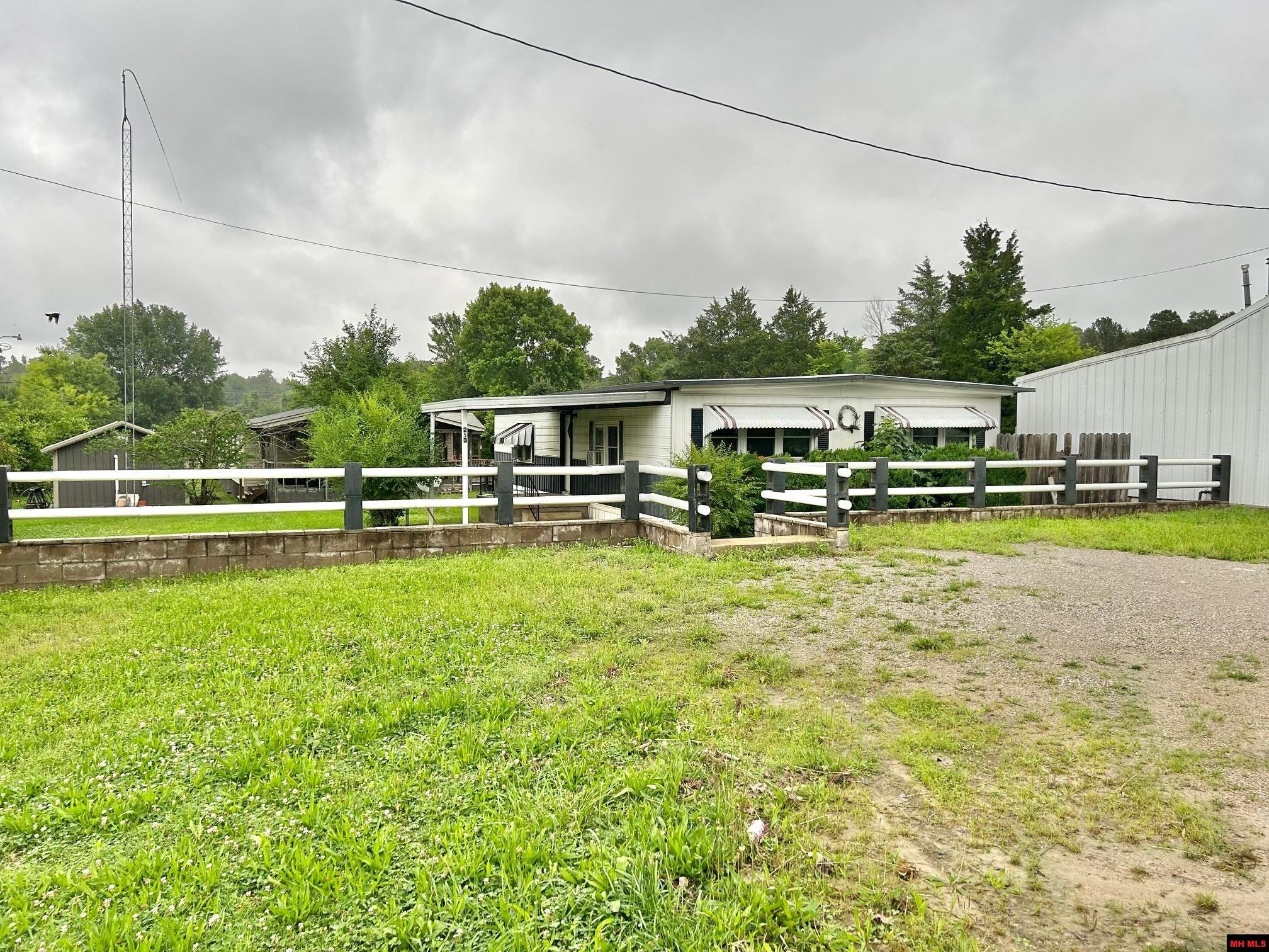 253 CR 27 Mountain Home, AR