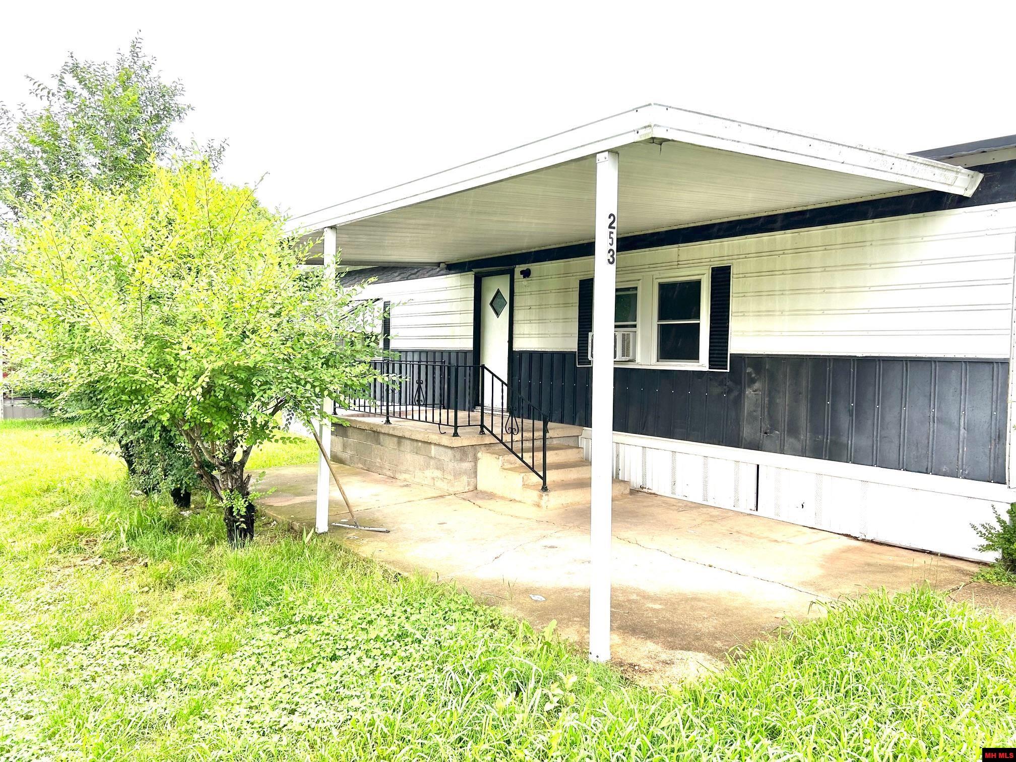 253 CR 27 Mountain Home, AR