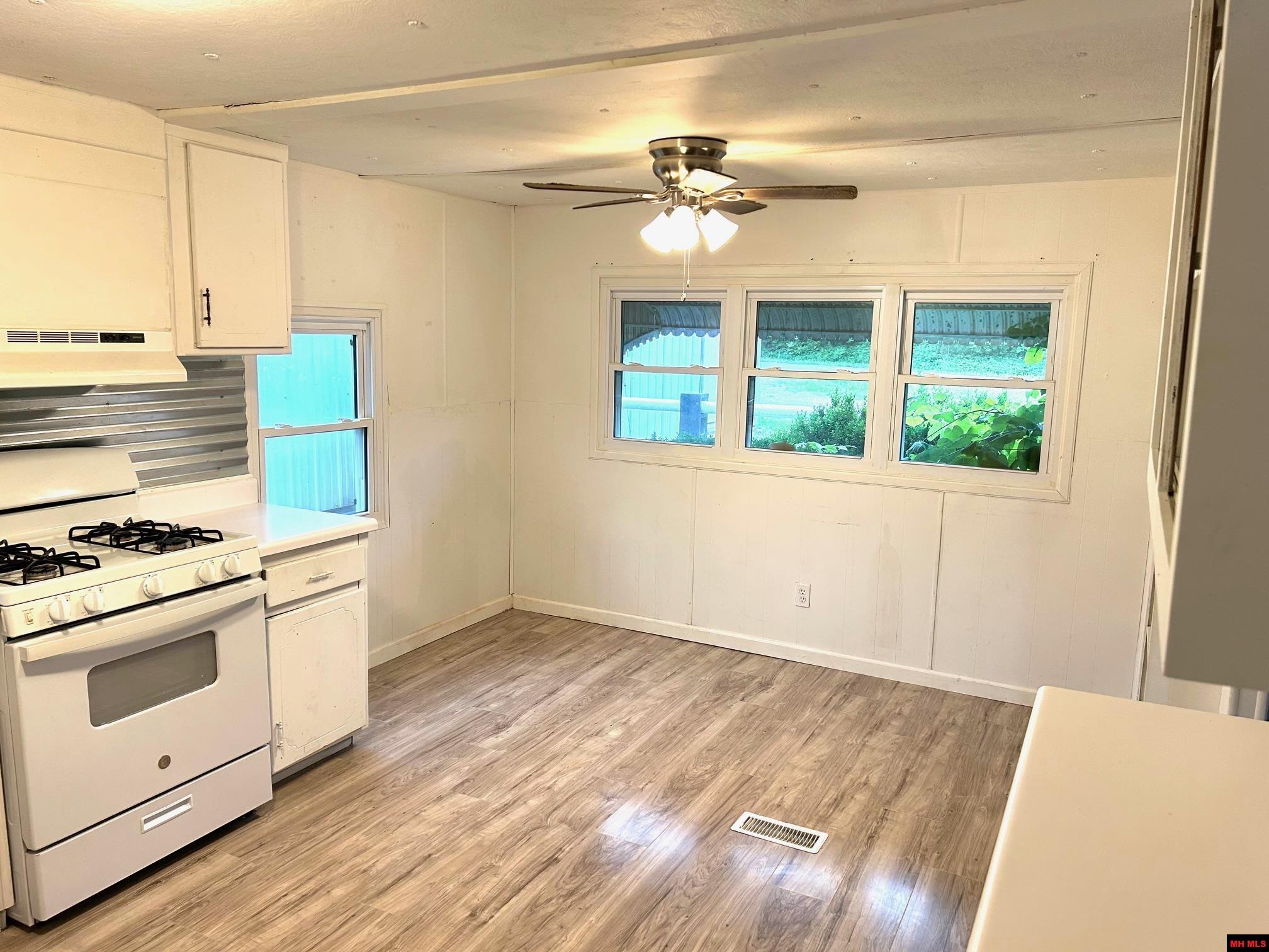 253 CR 27 Mountain Home, AR