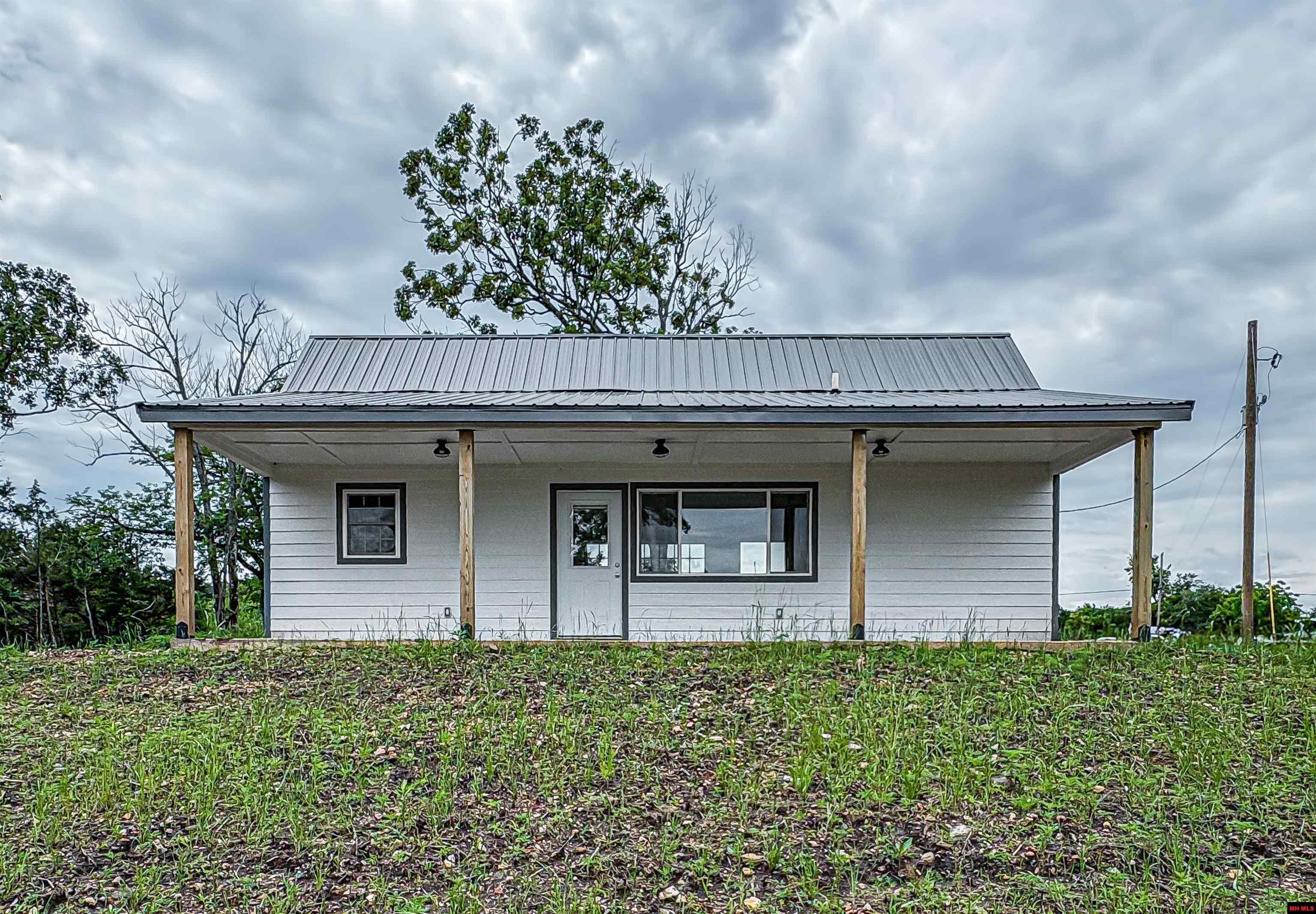 5 MC 2028 Yellville, AR 72687