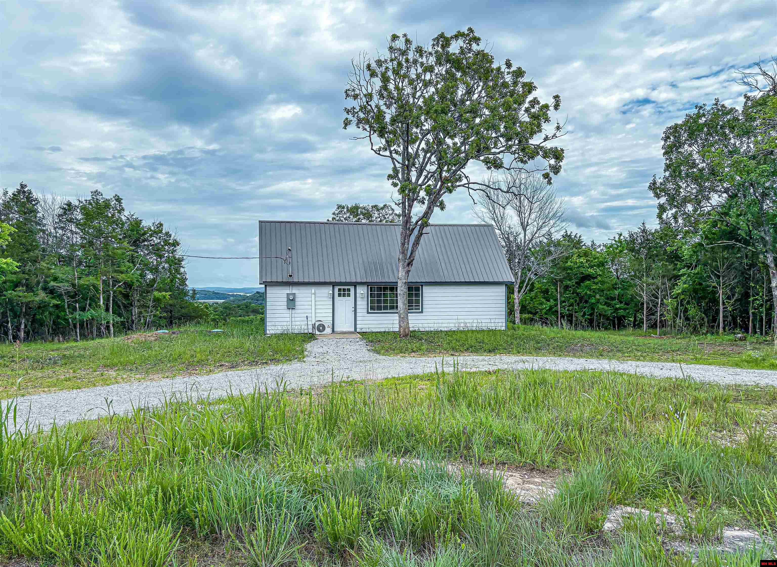 5 MC 2028 Yellville, AR 72687