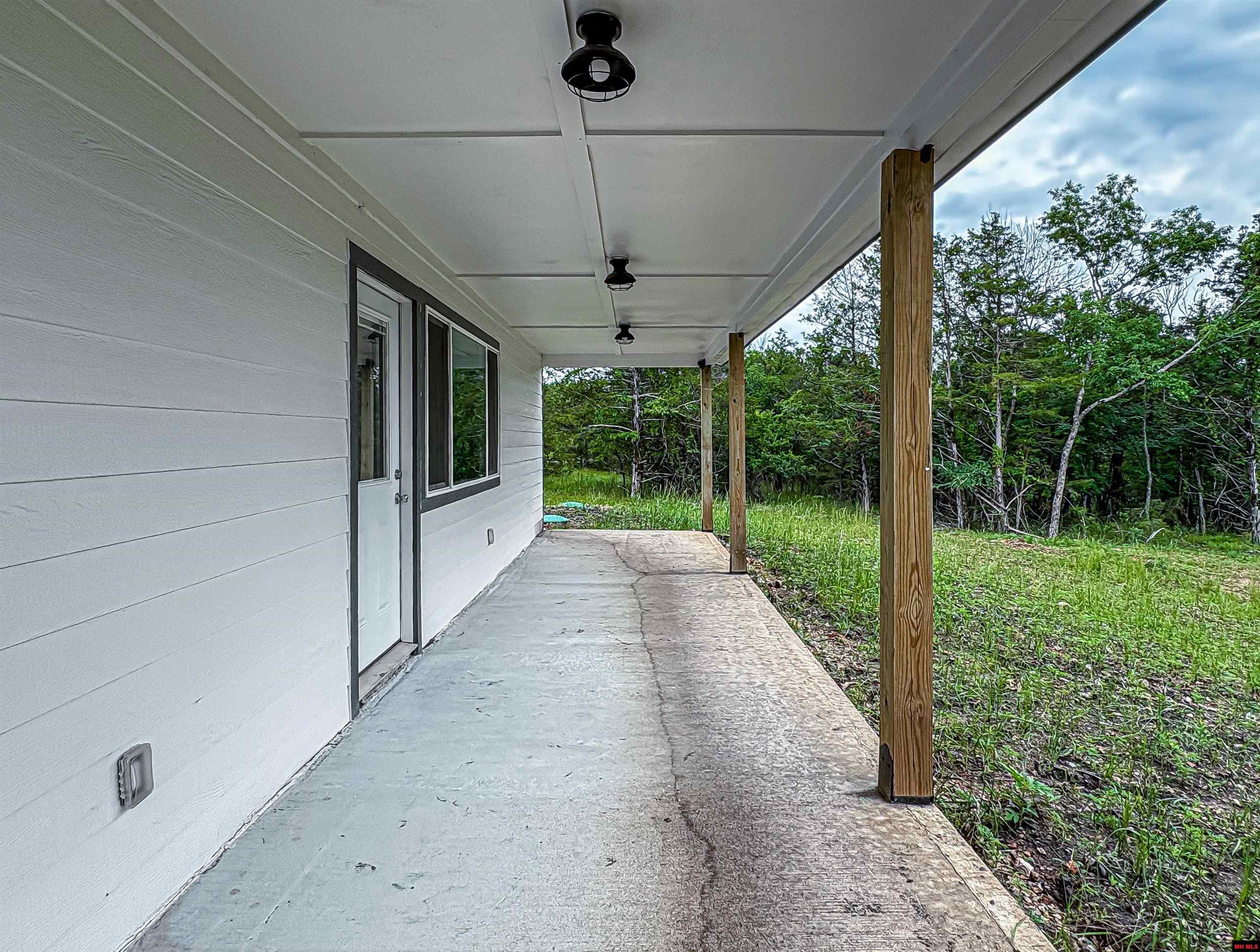 5 MC 2028 Yellville, AR 72687