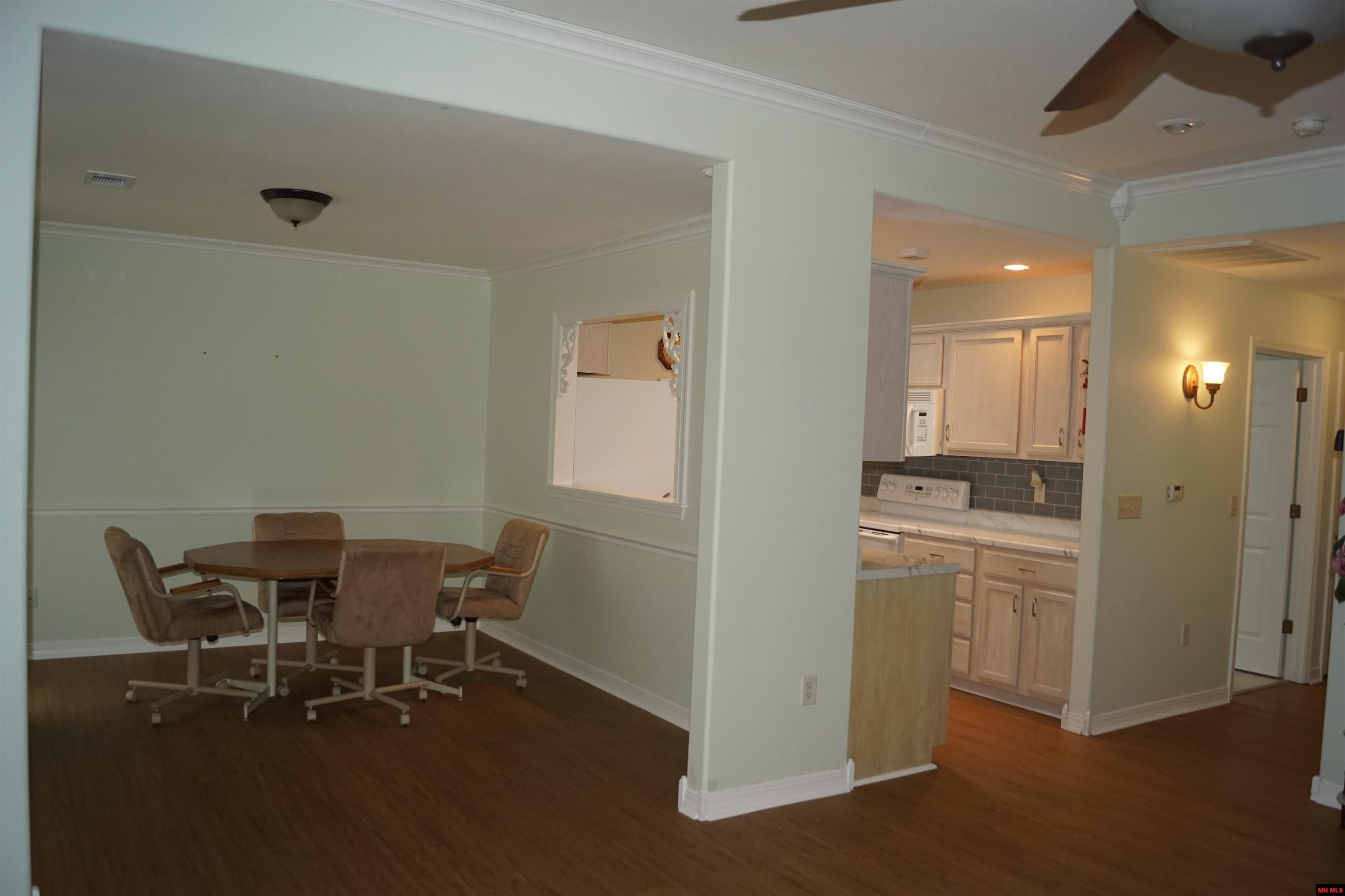 746 EMBASSY PARKWAY Mountain Home, AR
