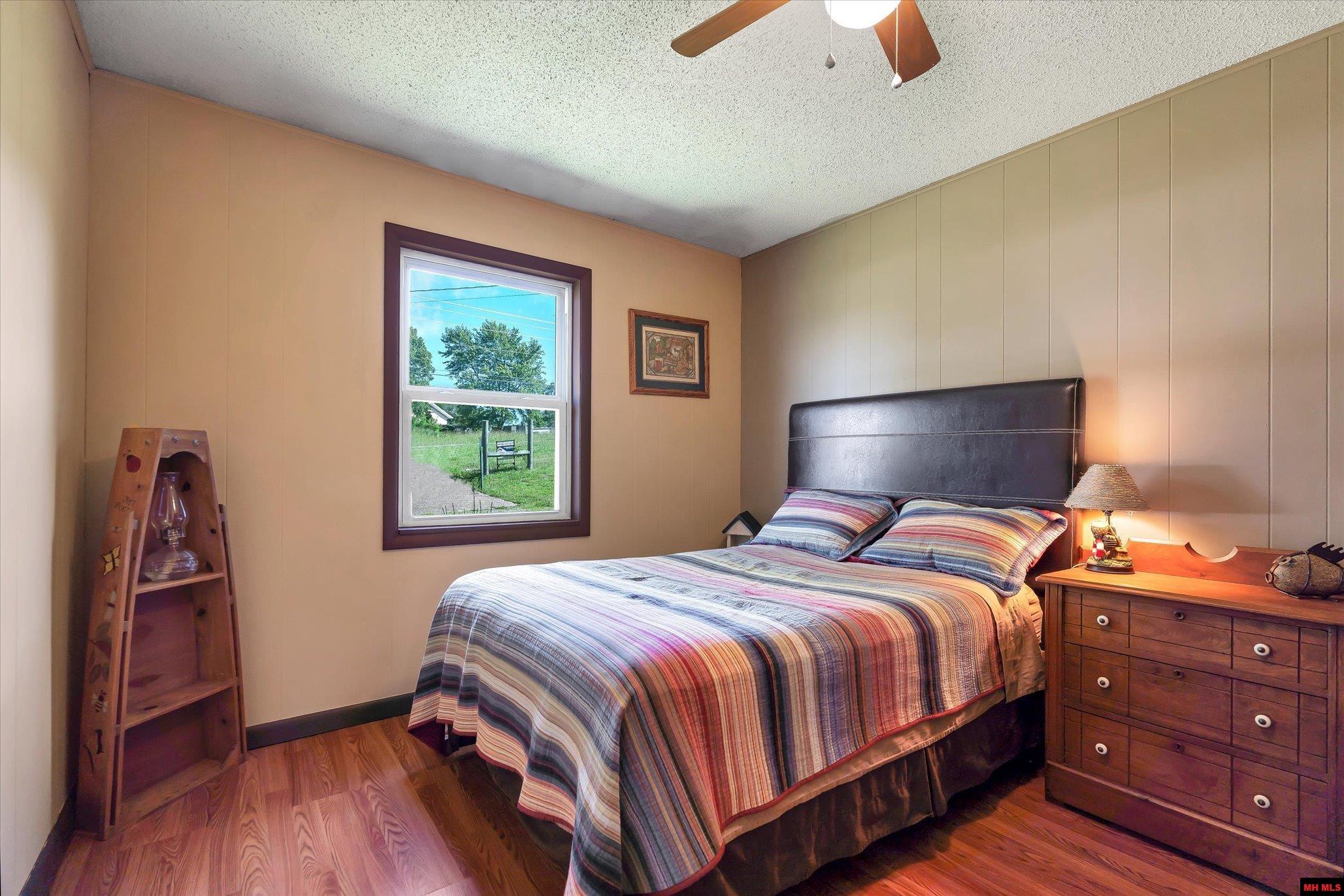 6052 OAKLAND ROAD Oakland, AR
