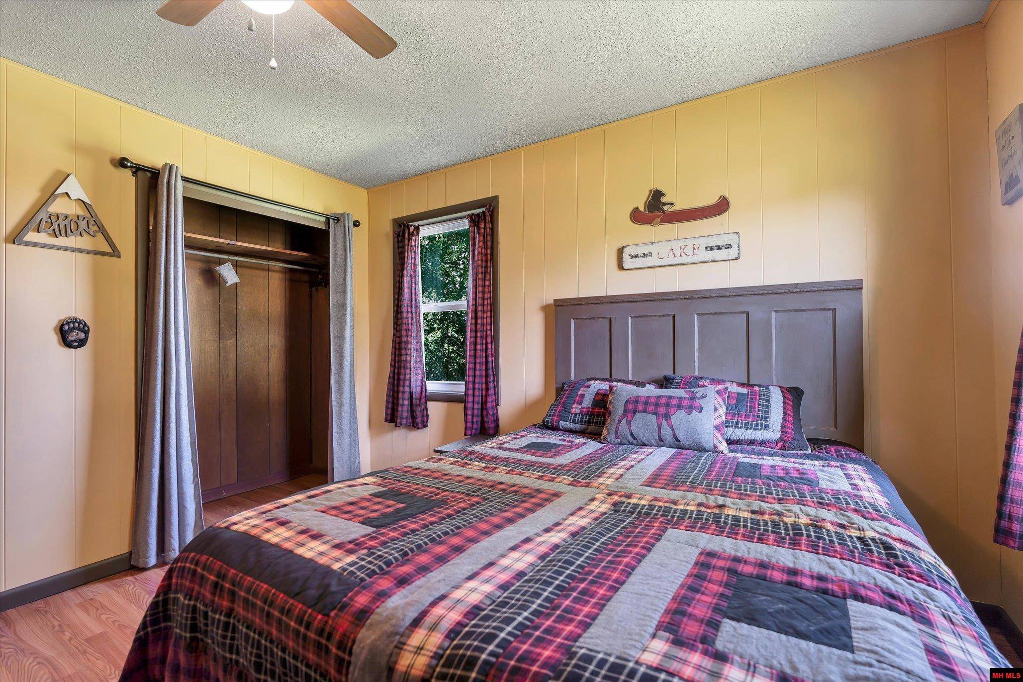 6052 OAKLAND ROAD Oakland, AR
