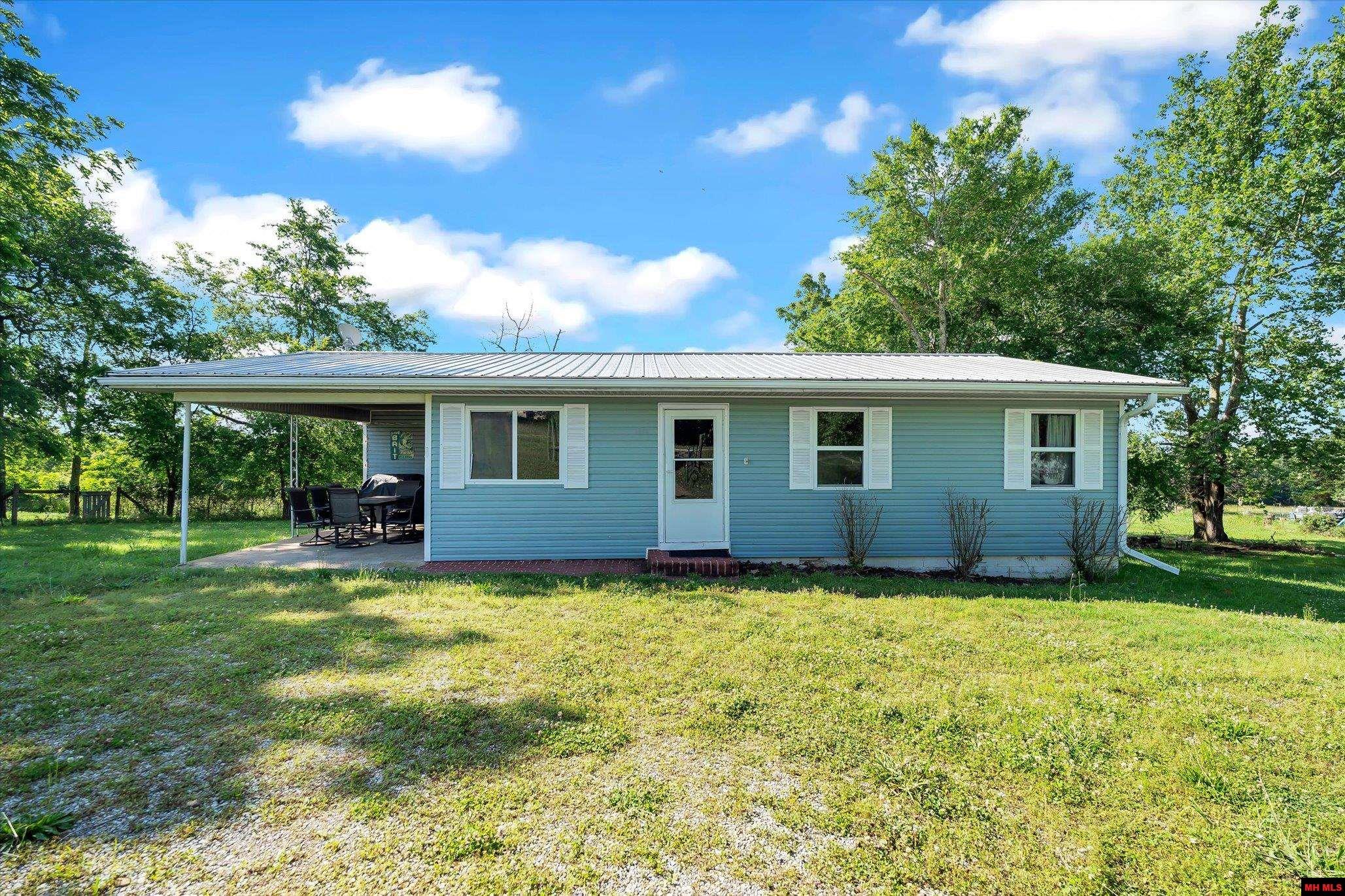 6052 OAKLAND ROAD Oakland, AR