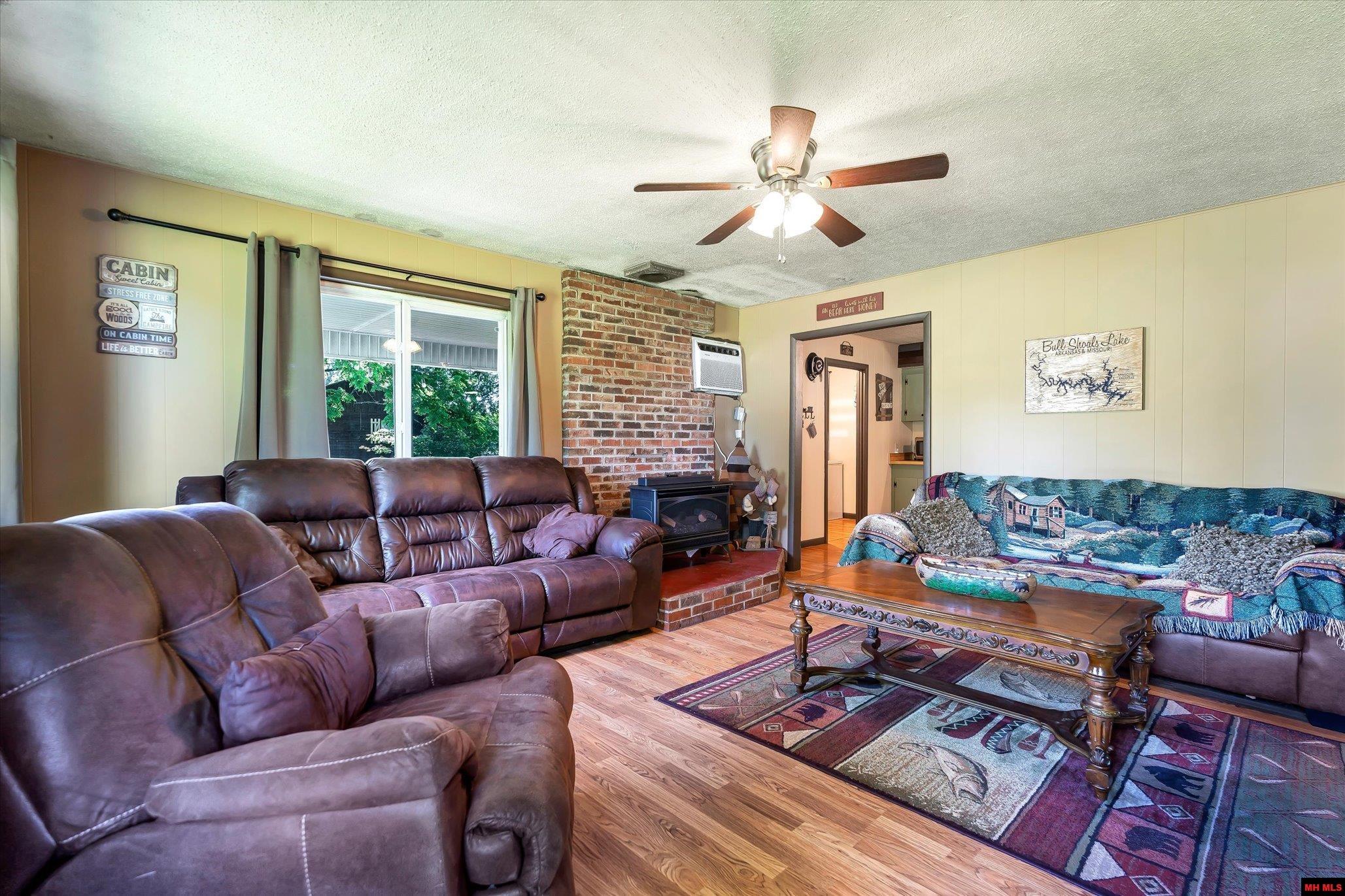 6052 OAKLAND ROAD Oakland, AR