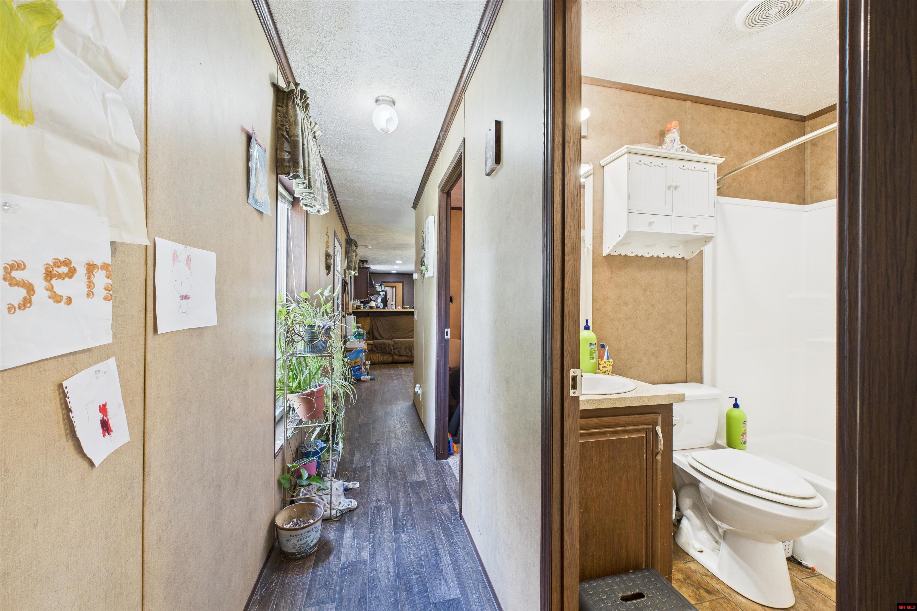 317 MC 4030 Everton, AR