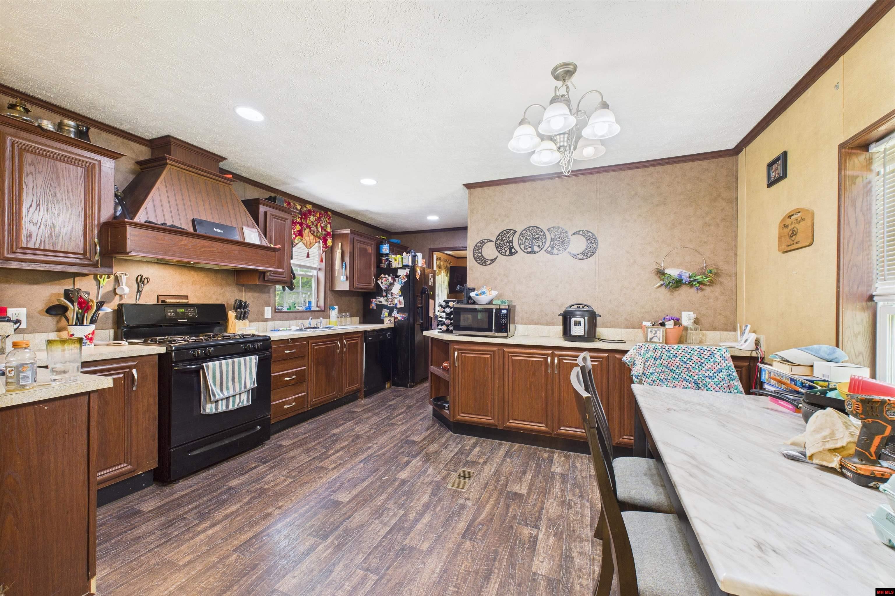 317 MC 4030 Everton, AR