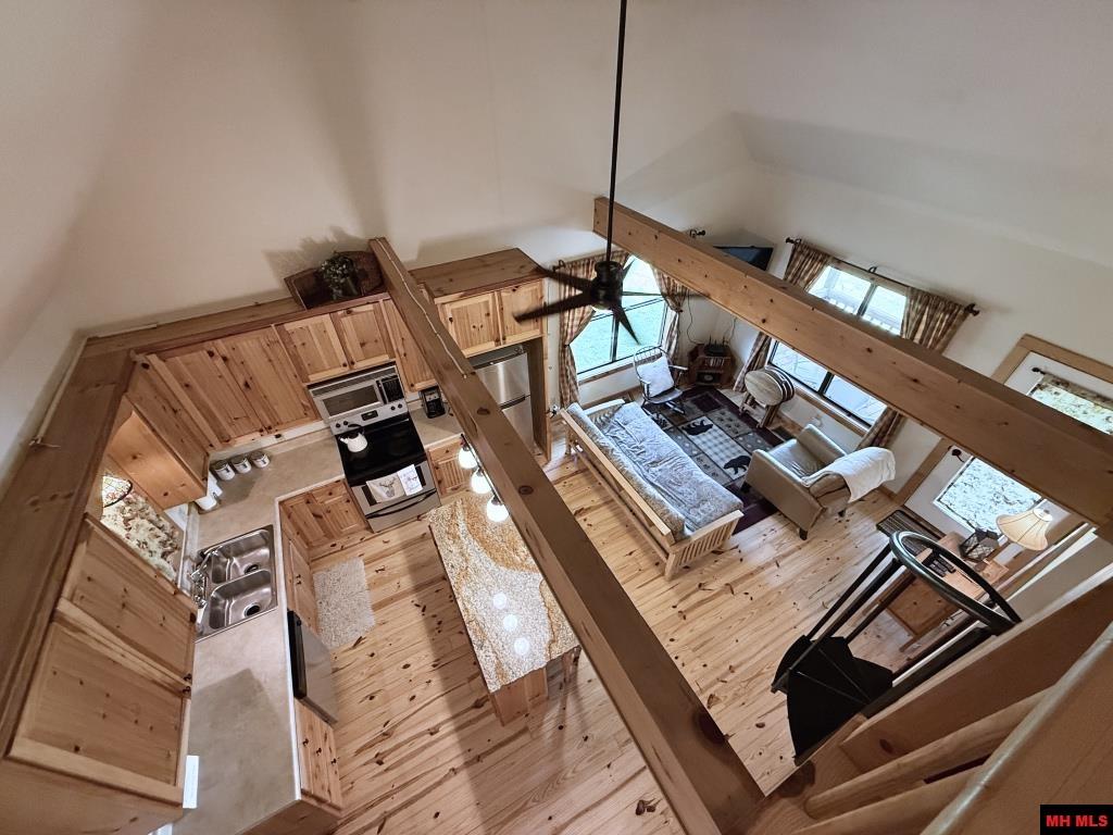 1 Mullett's Landing Road