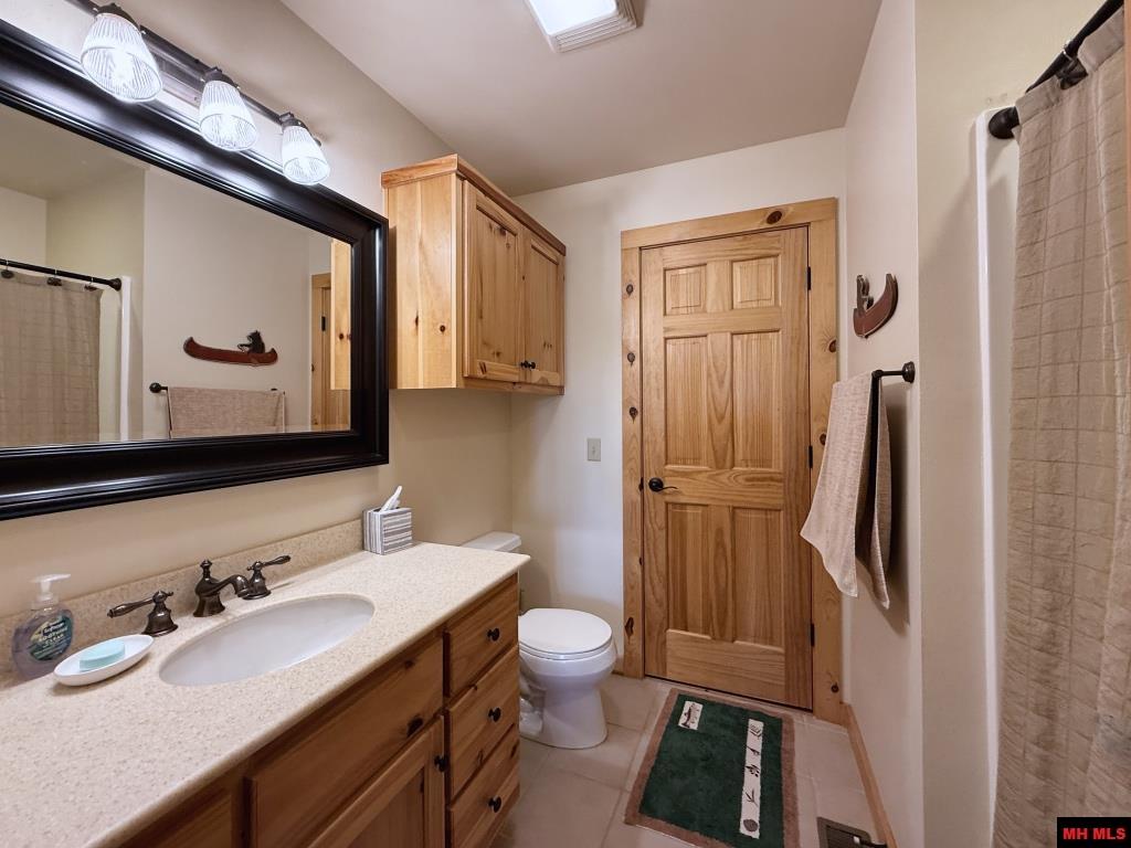 1 Mullett's Landing Road