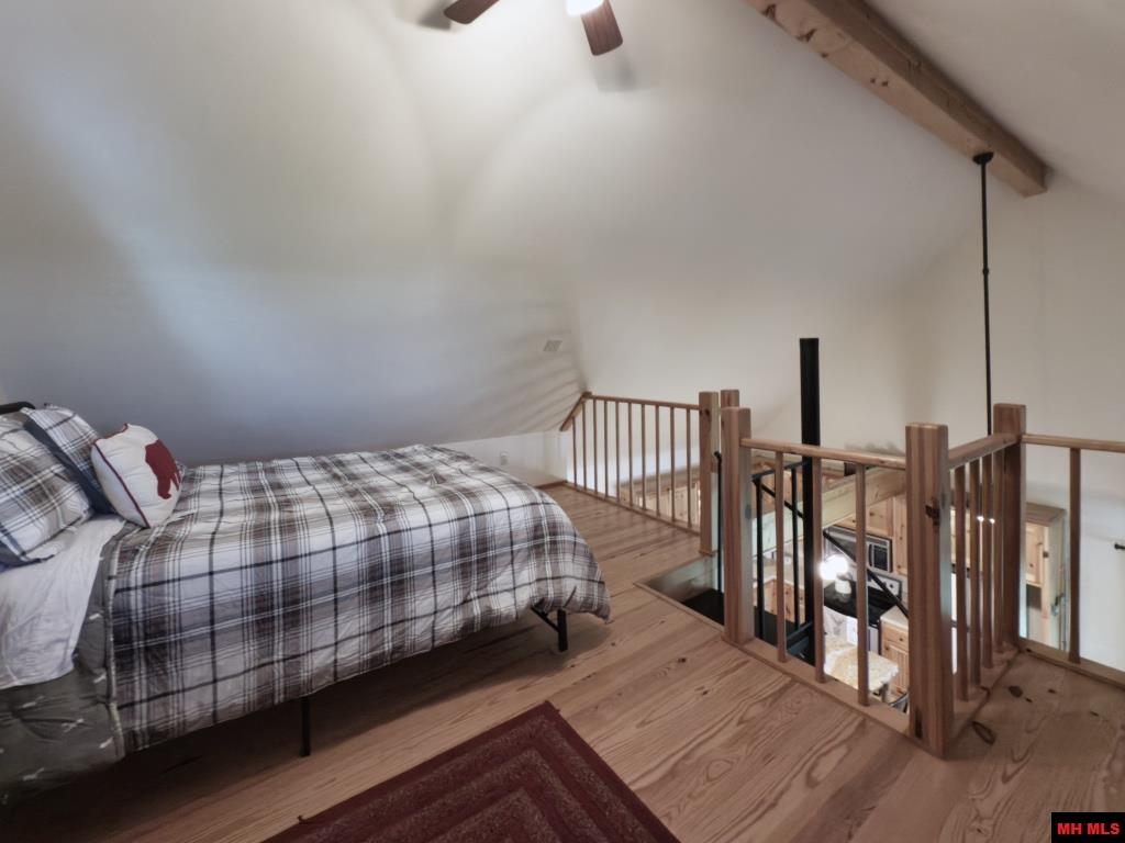 1 Mullett's Landing Road