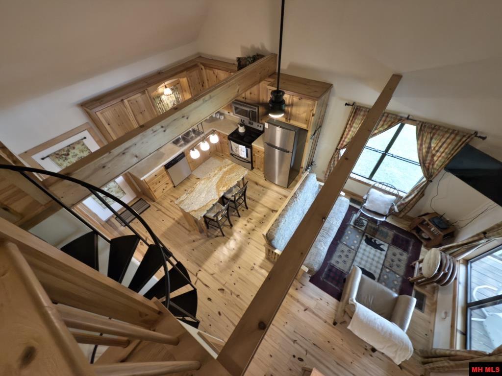 1 Mullett's Landing Road