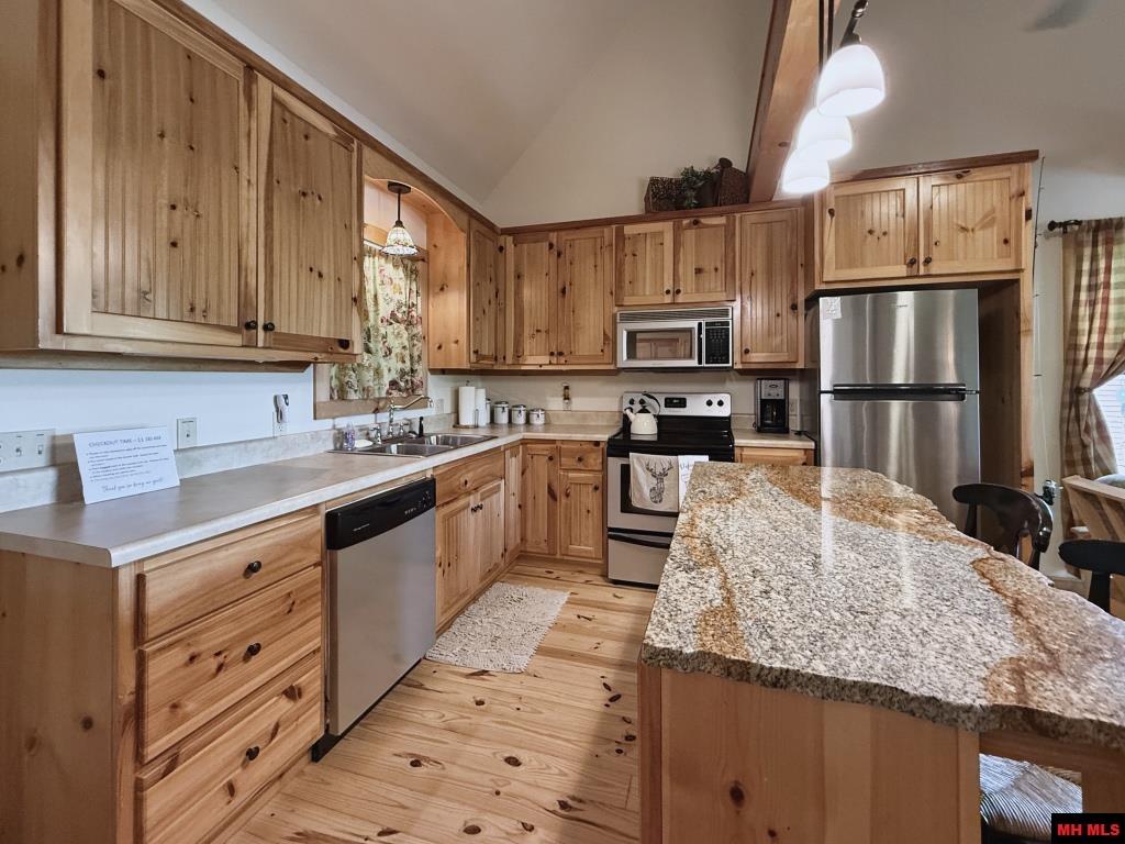 1 Mullett's Landing Road