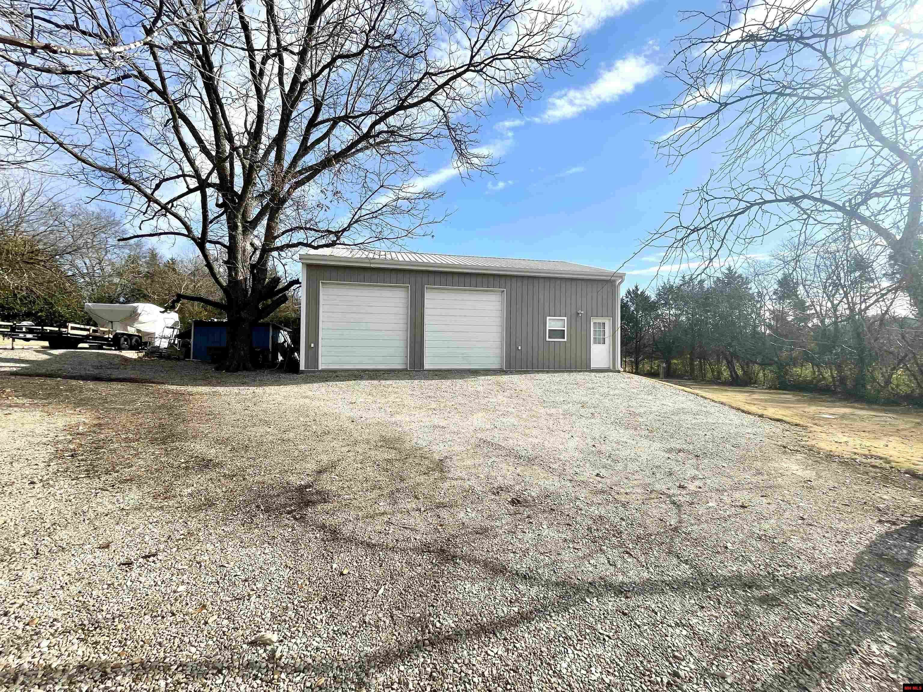 2767 HWY 5 NORTH Mountain Home, AR
