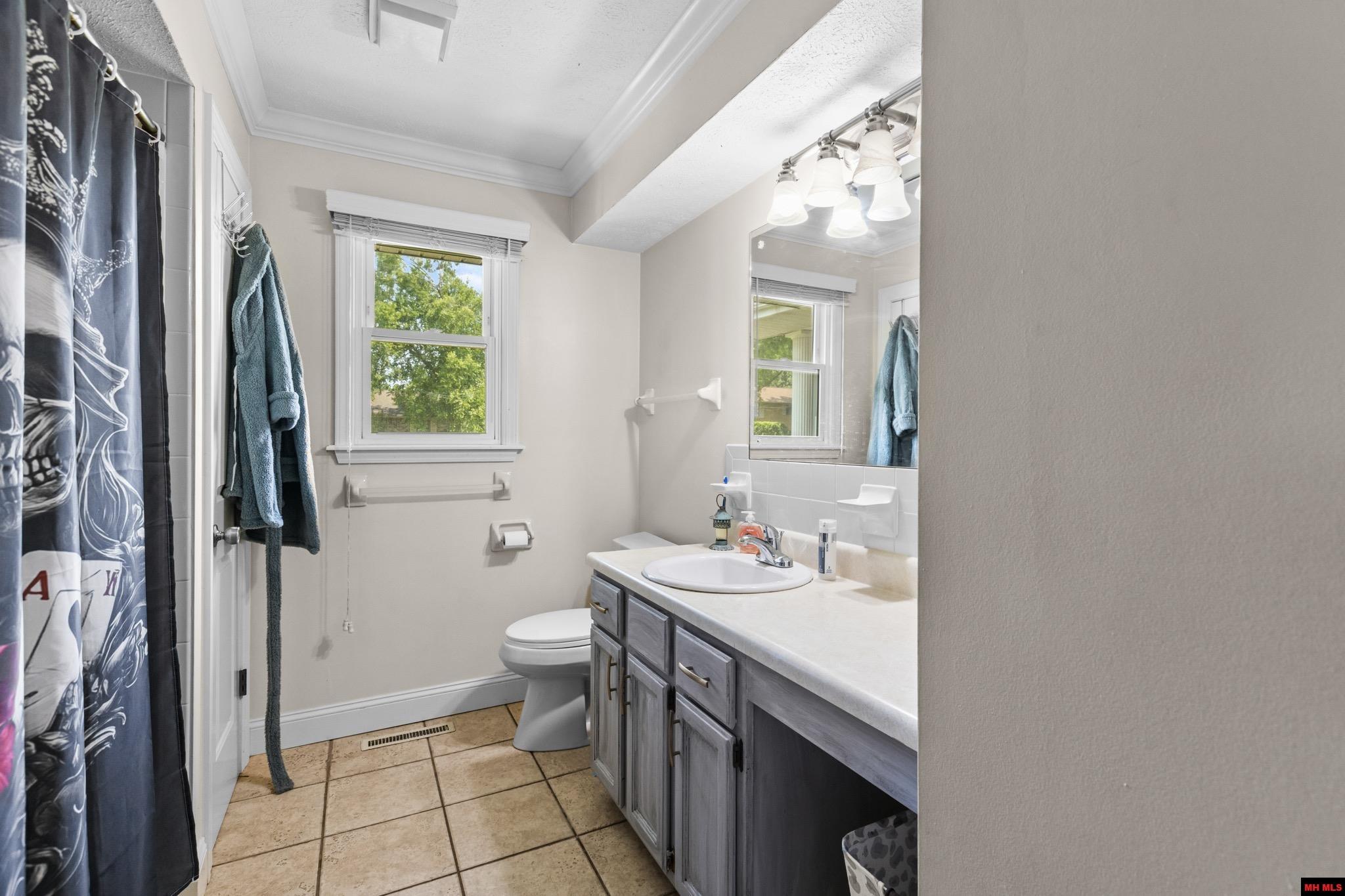 603 NEWTON AVENUE Mountain Home, AR 72653