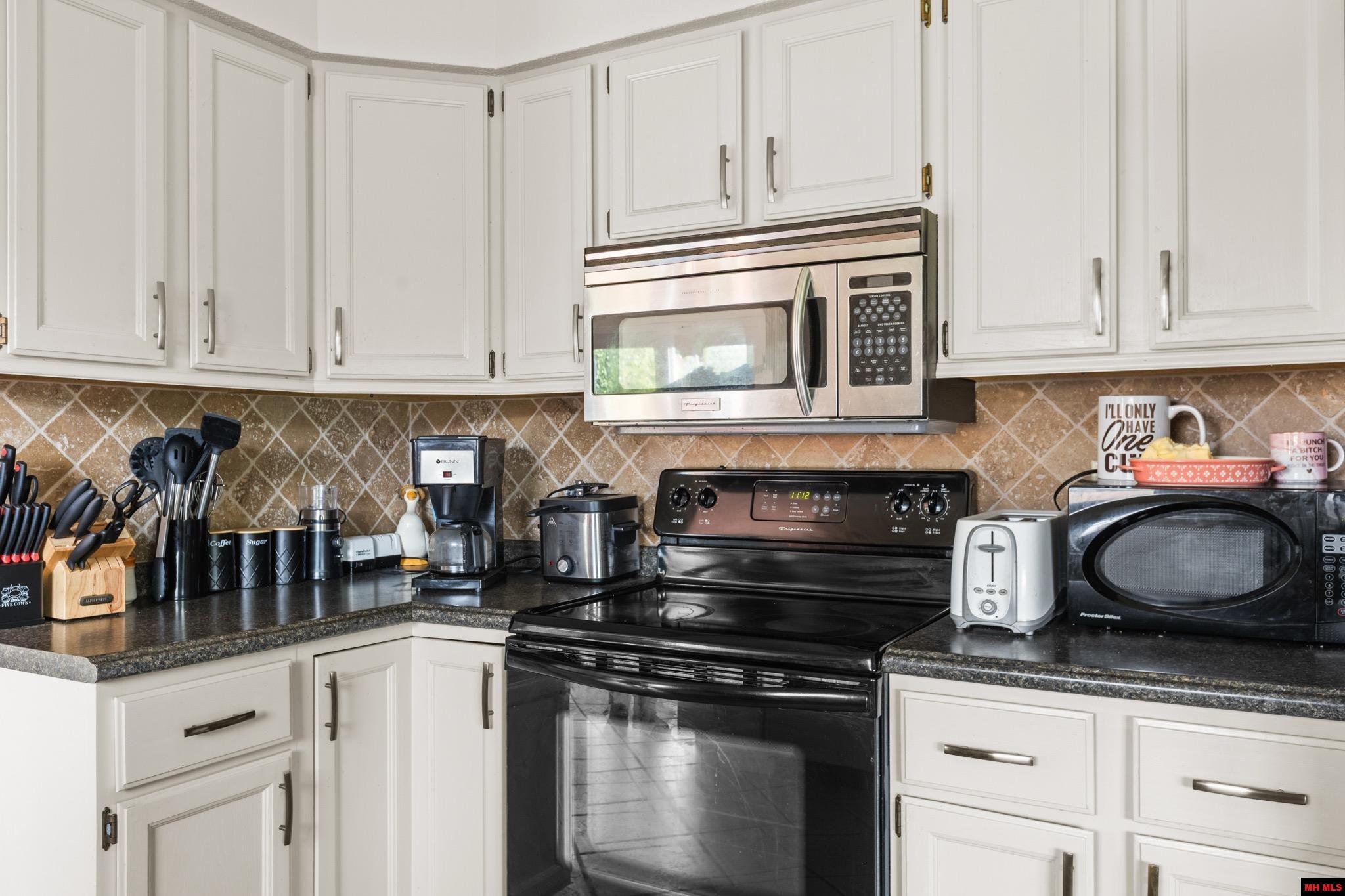 603 NEWTON AVENUE Mountain Home, AR 72653