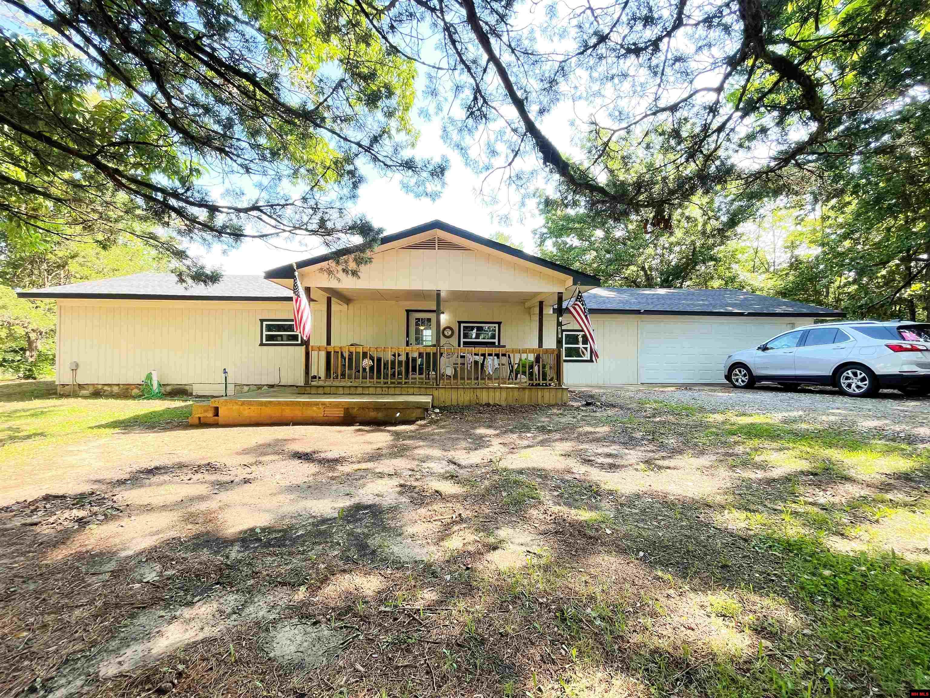 407 HARRIS ROAD Pineville, AR 72556