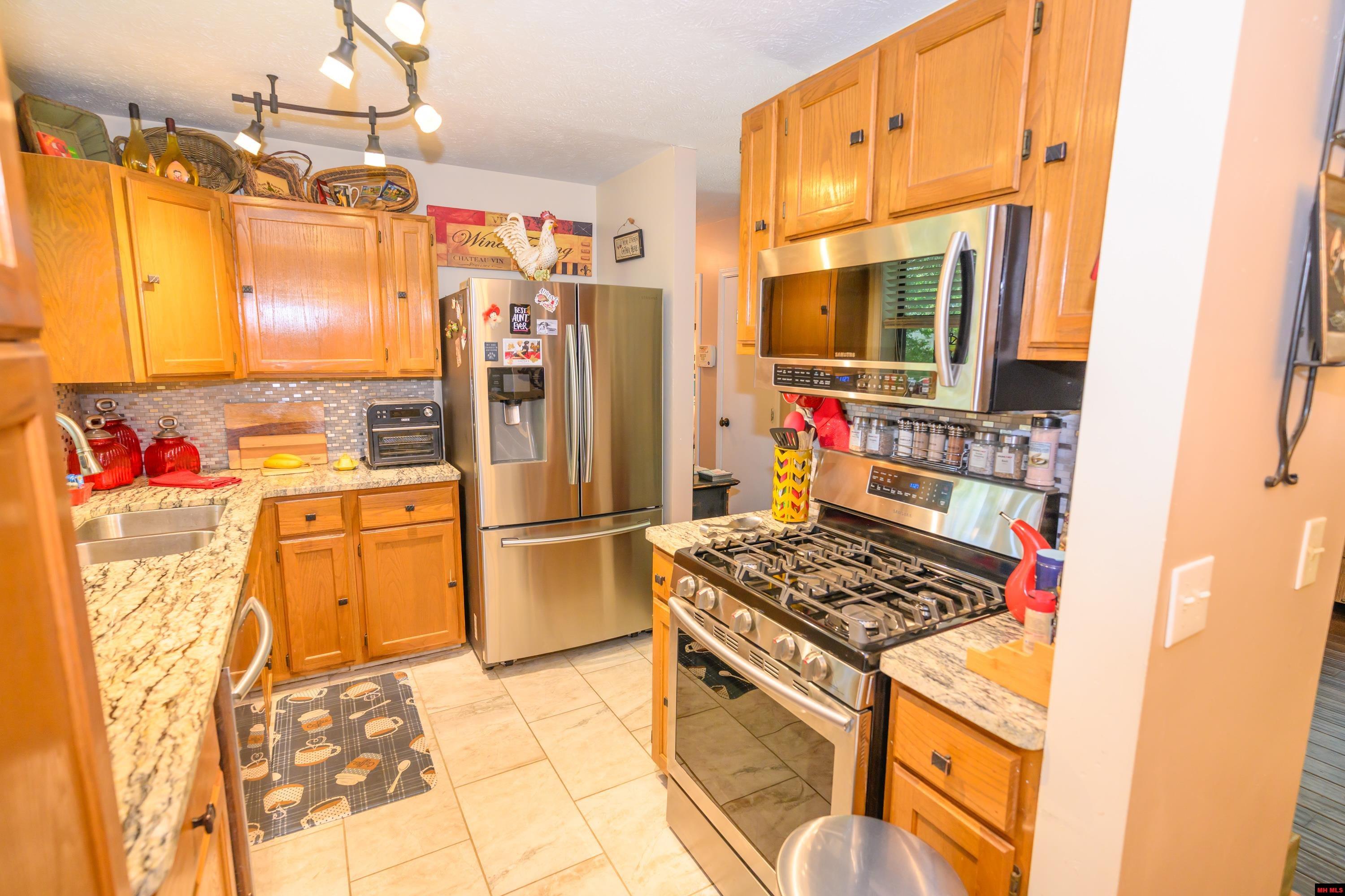 46 TOWN PARK PLACE Mountain Home, AR