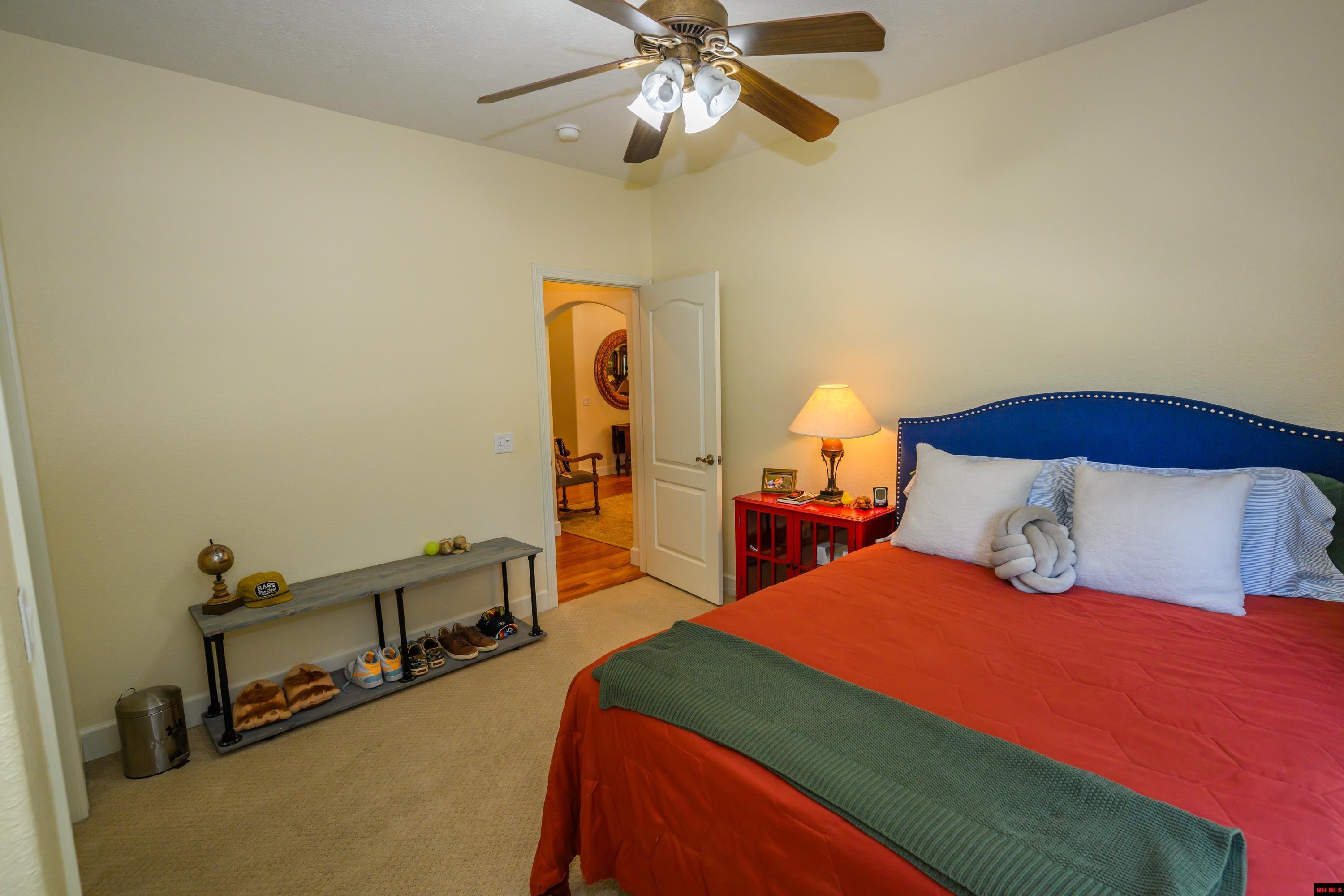 1343 HAMPSHIRE CIRCLE Mountain Home, AR