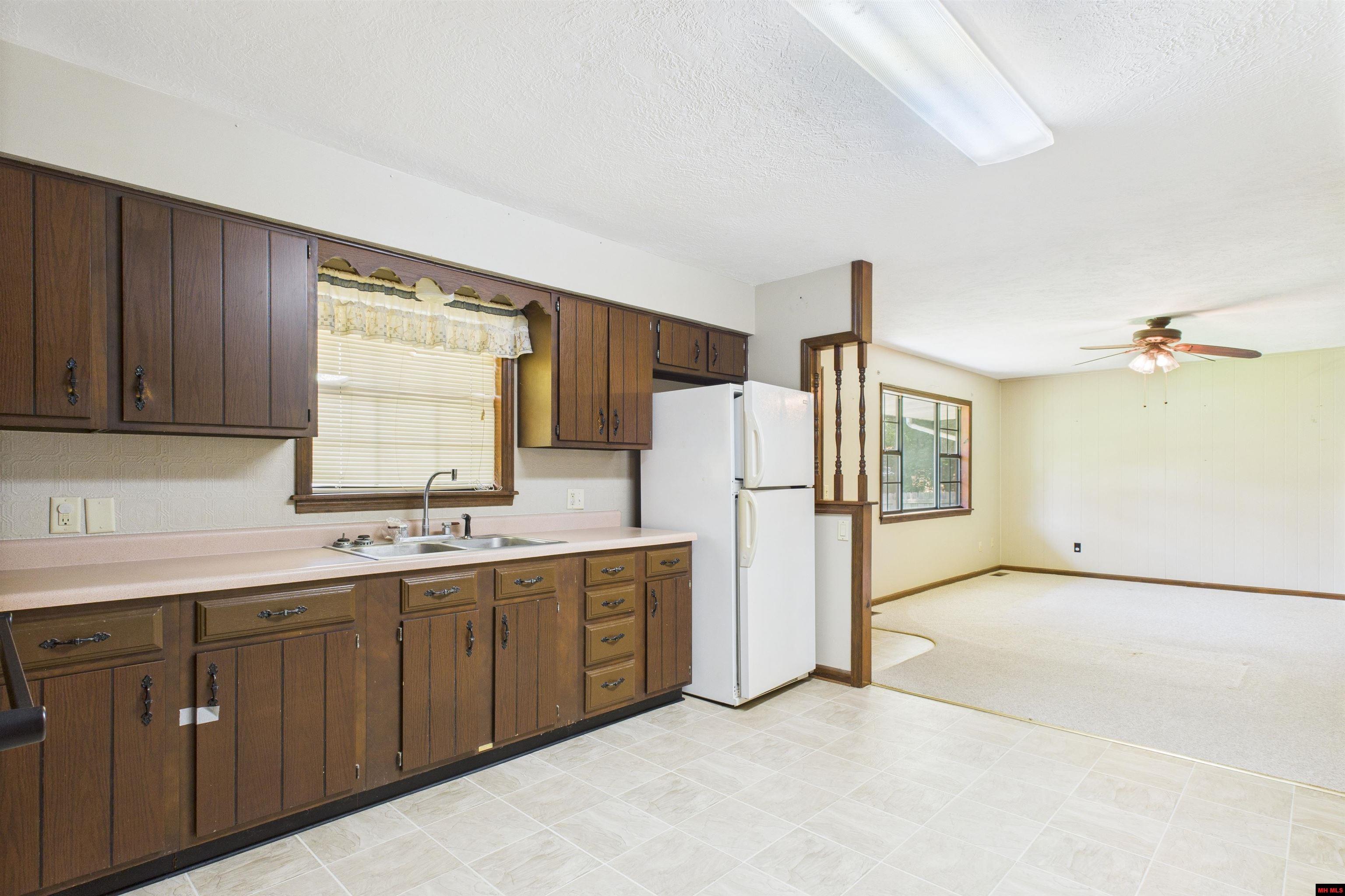 463 NUBBIN RIDGE ROAD Lakeview, AR