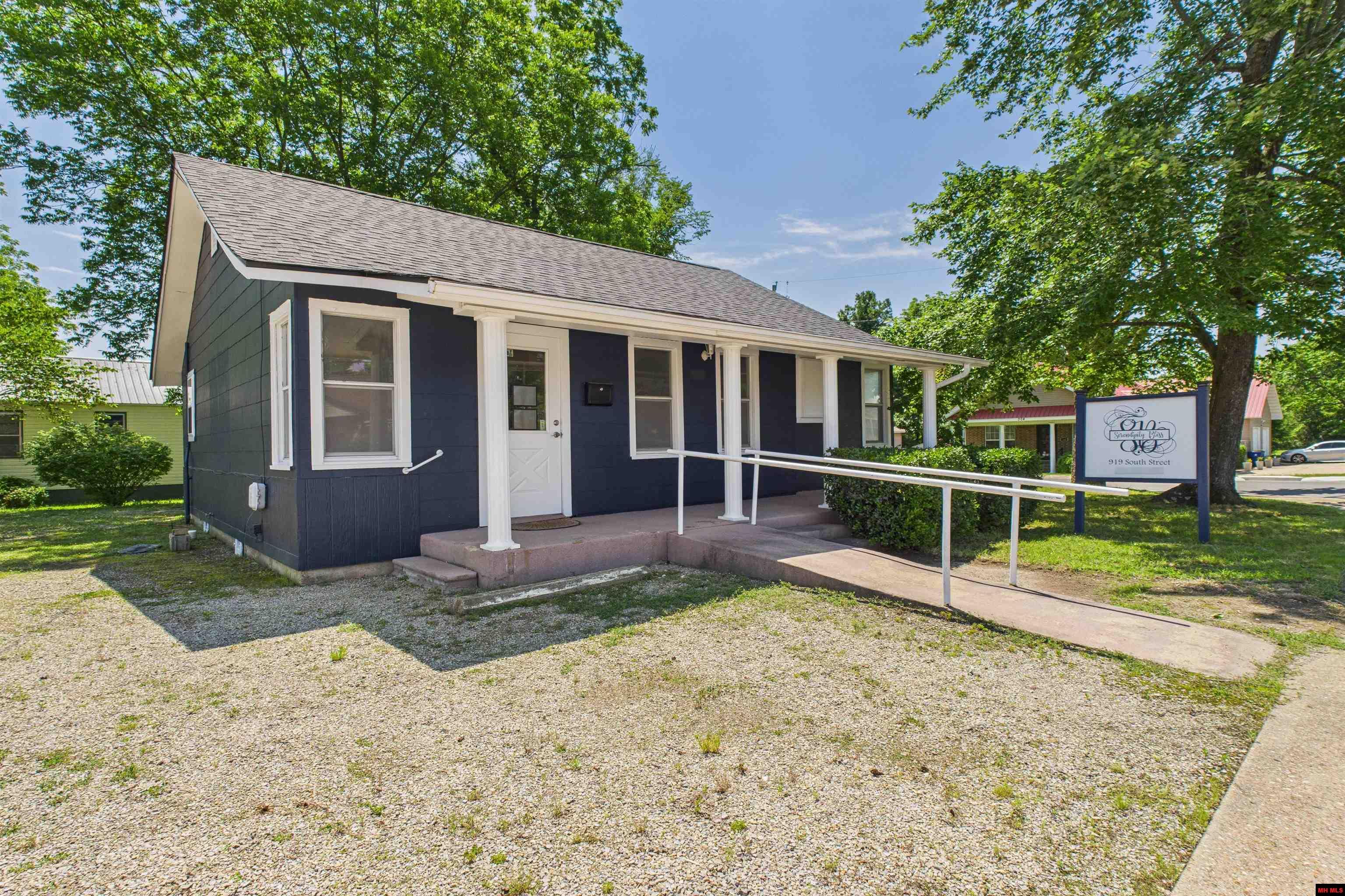 919 SOUTH STREET Mountain Home, AR