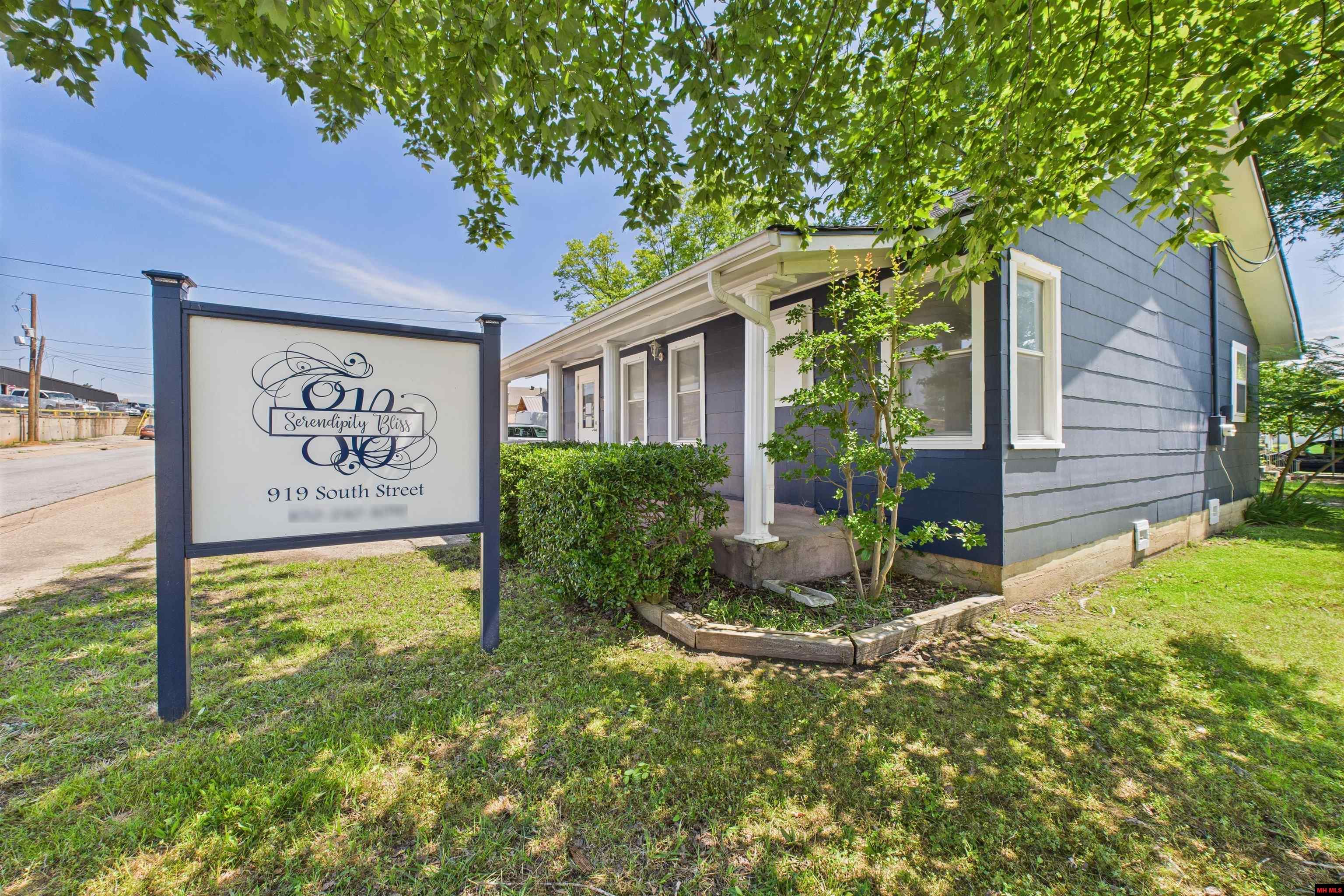 919 SOUTH STREET Mountain Home, AR