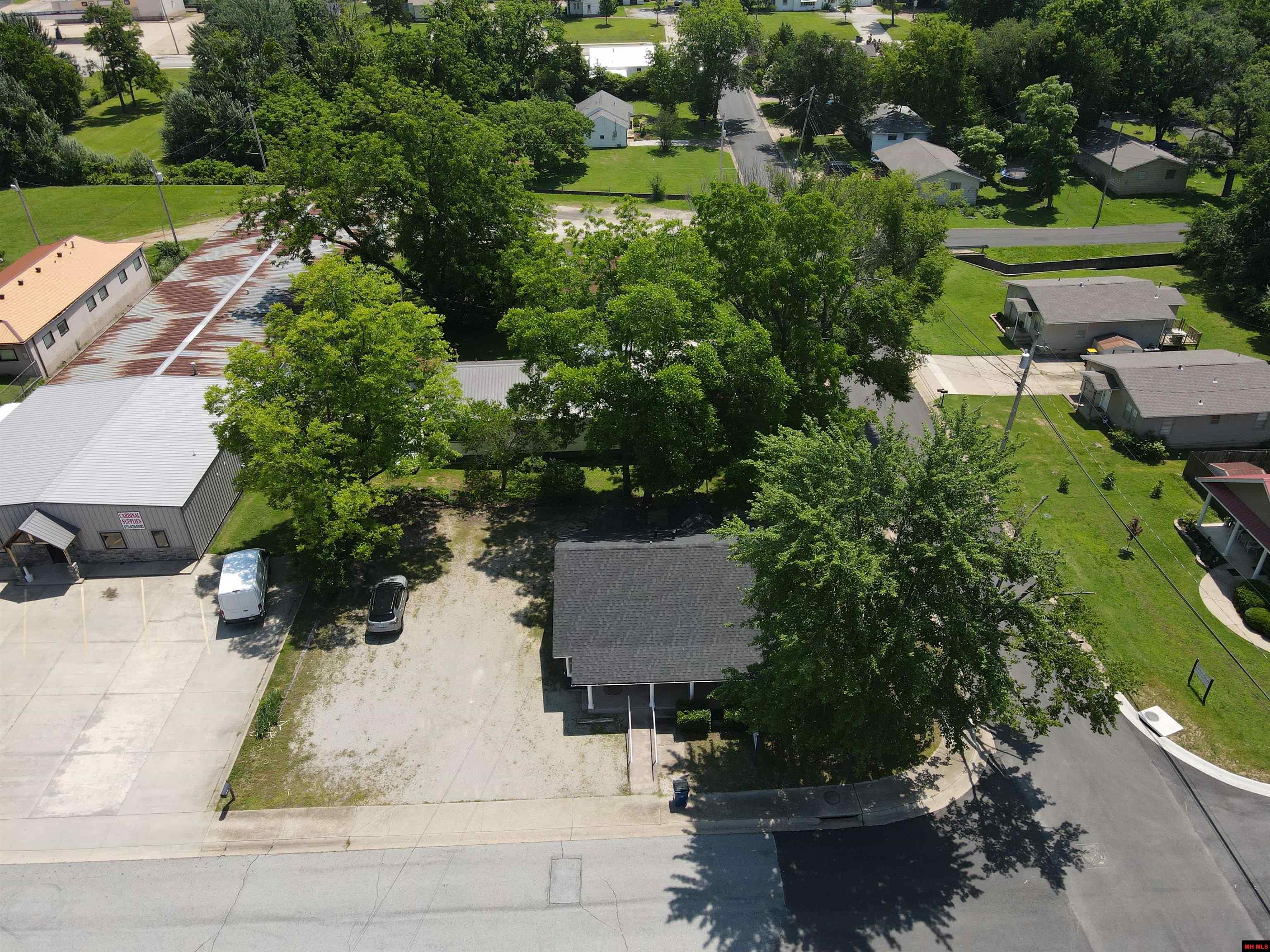 919 SOUTH STREET Mountain Home, AR