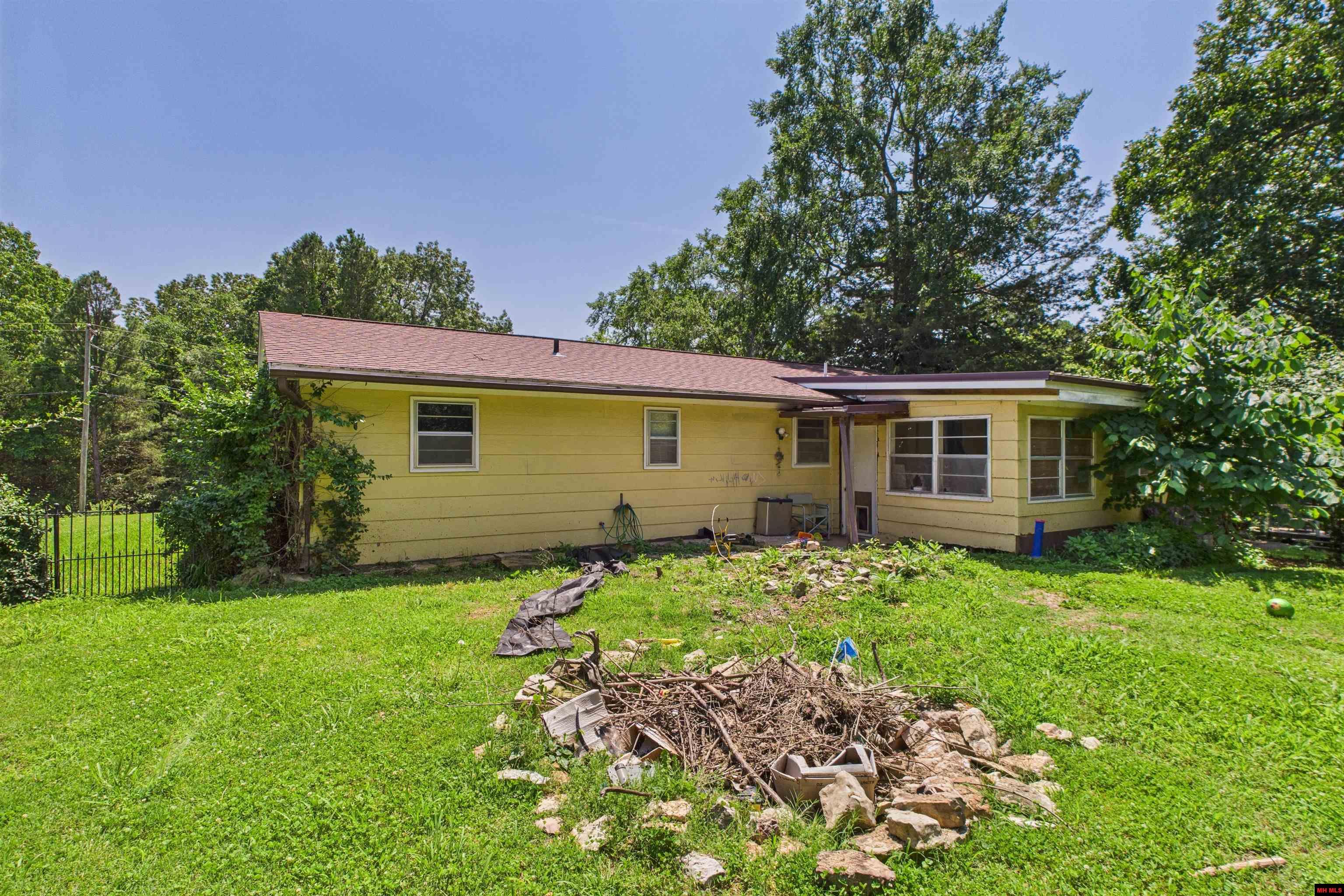 110 MCDONALD MEADOWS PARKWAY Bull Shoals, AR