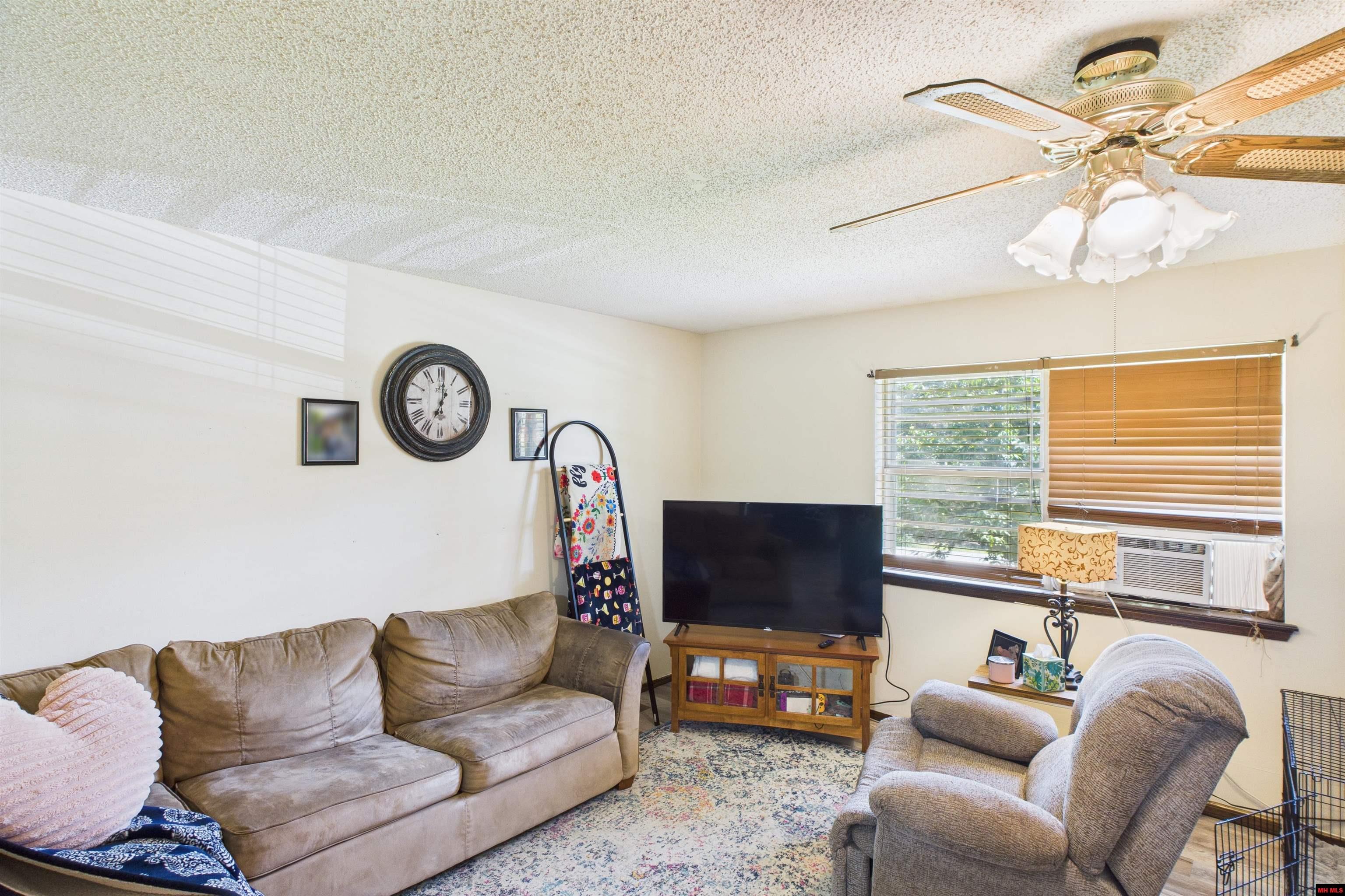 110 MCDONALD MEADOWS PARKWAY Bull Shoals, AR