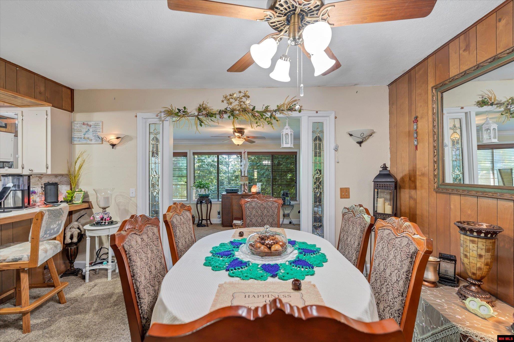 108 GREGORY STREET Norfork, AR 72658