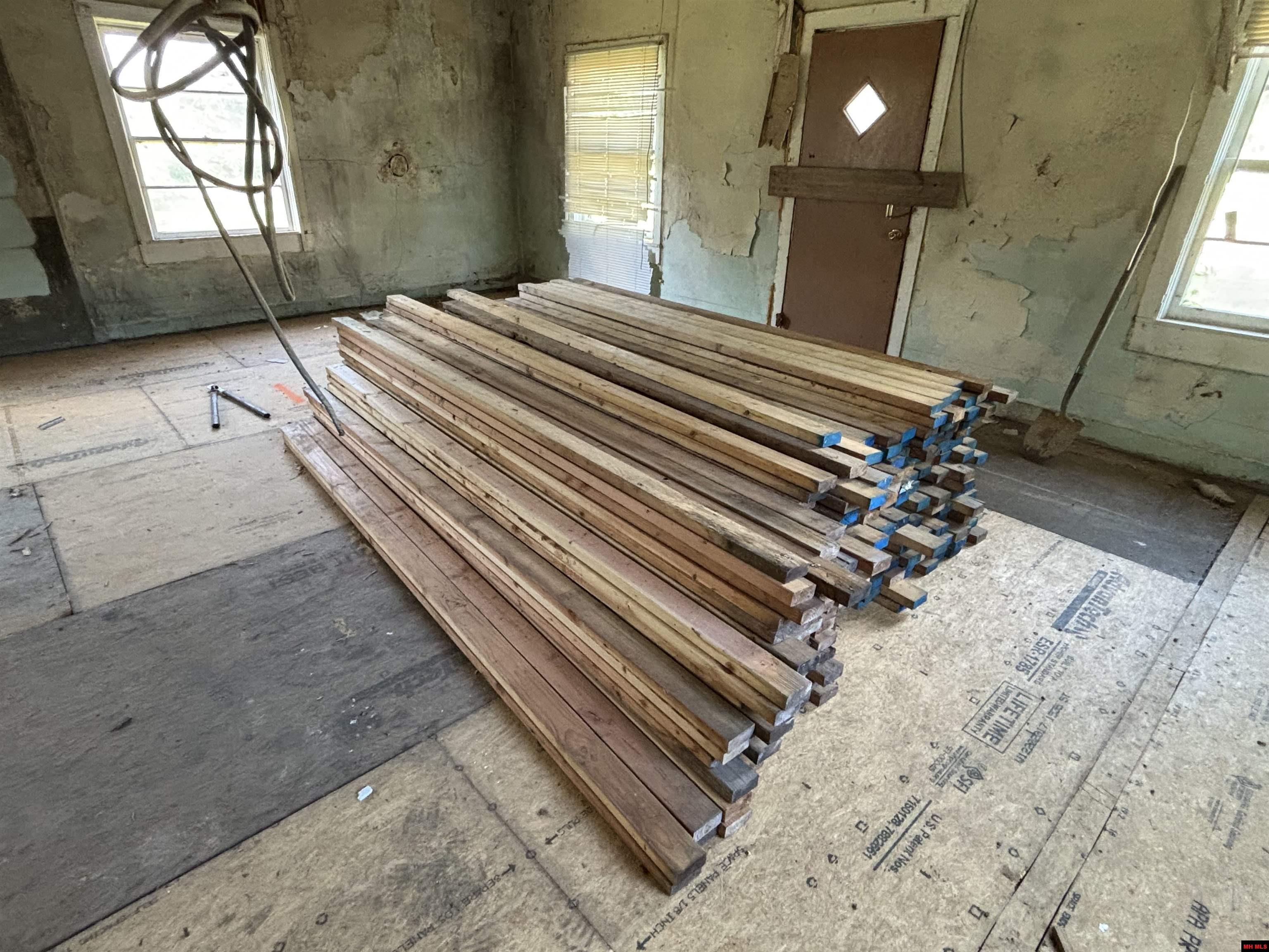 744 CR 720 Gassville, AR