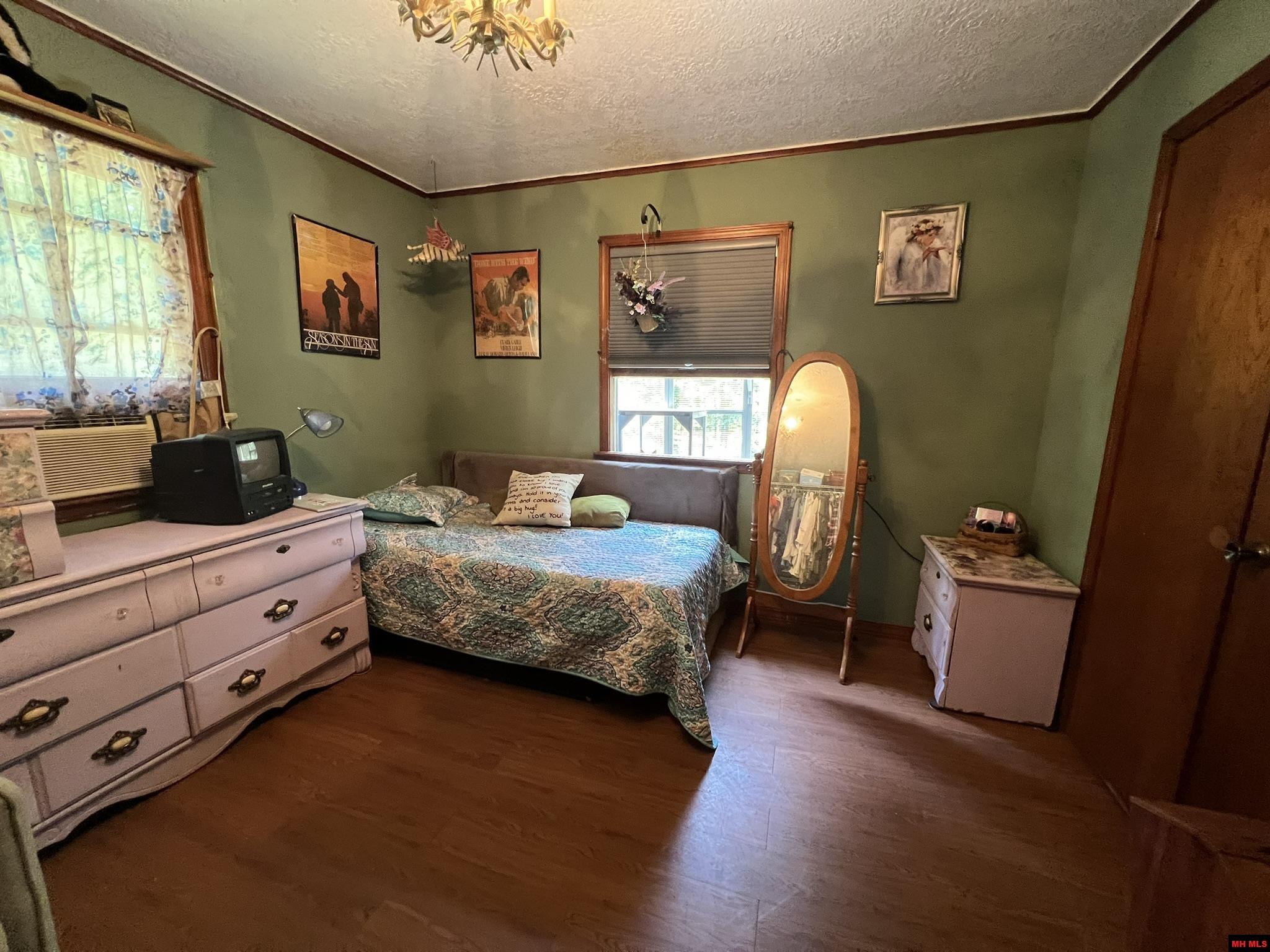 9857 N HWY 14 NORTH Yellville, AR 72687