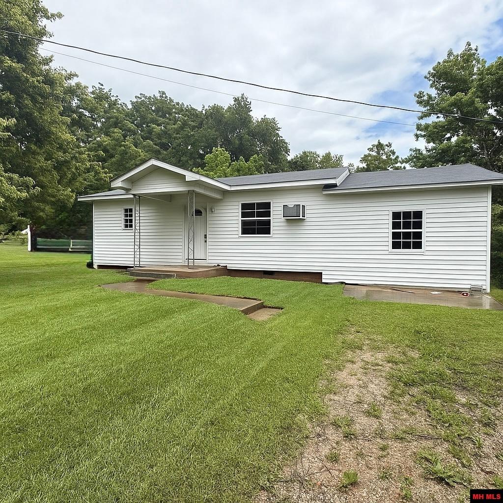 131 N PINE STREET Salem, AR